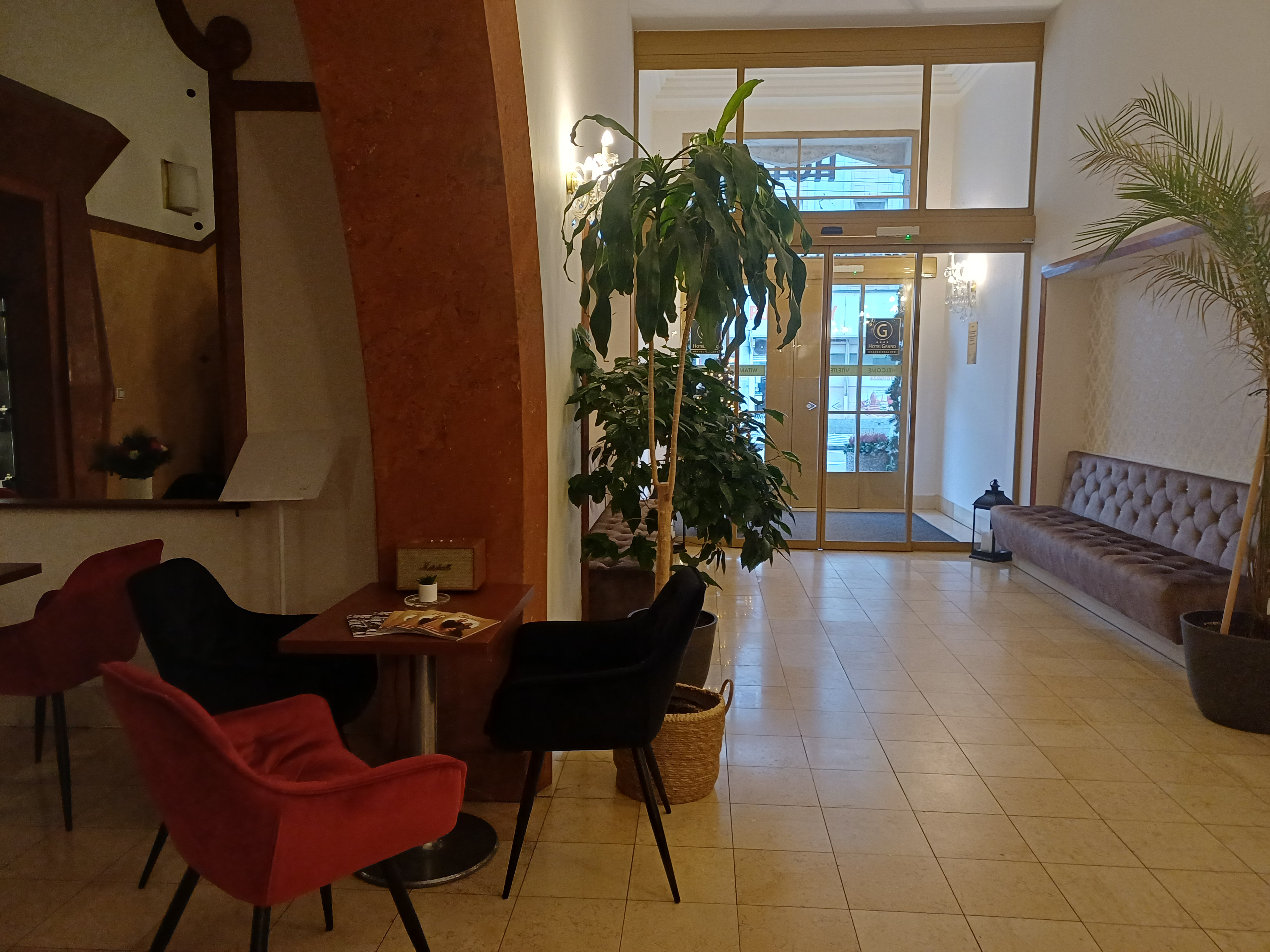 Hotel Grand foto 2