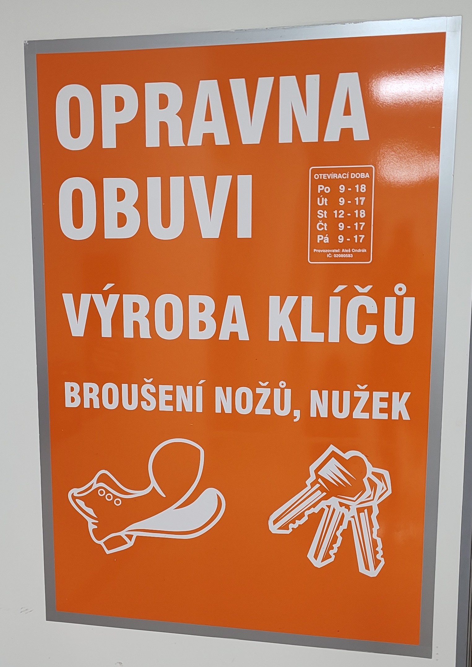 Opravna obuvi náměstí Svornosti foto 2