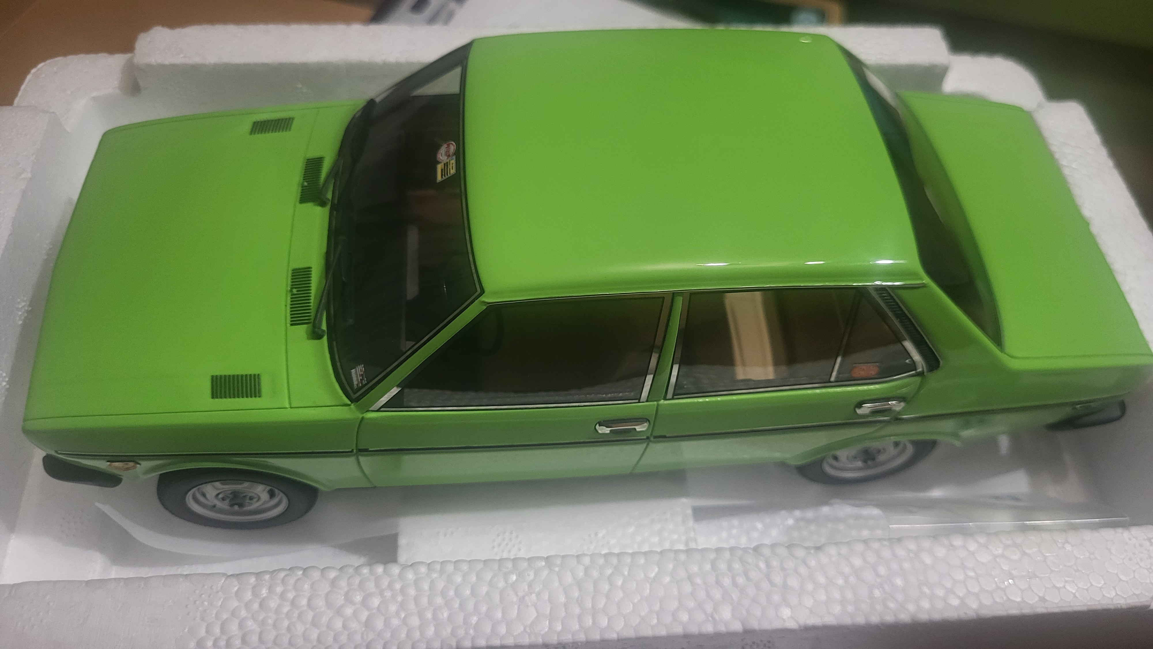 Internetový prodej modelů aut - Praha Krásova foto 3