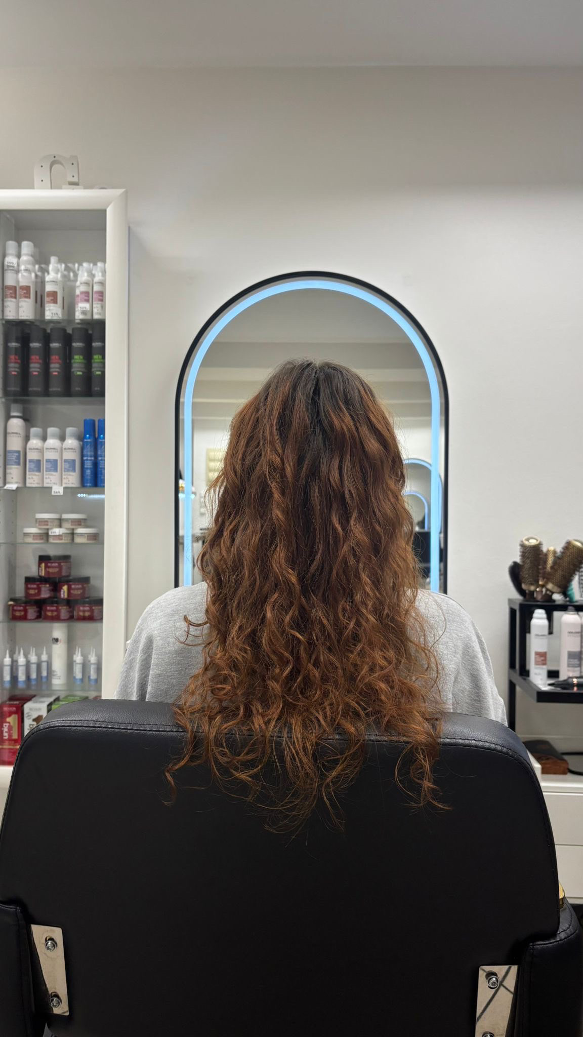 Salon Goldenhair - kadeřnictví foto 5