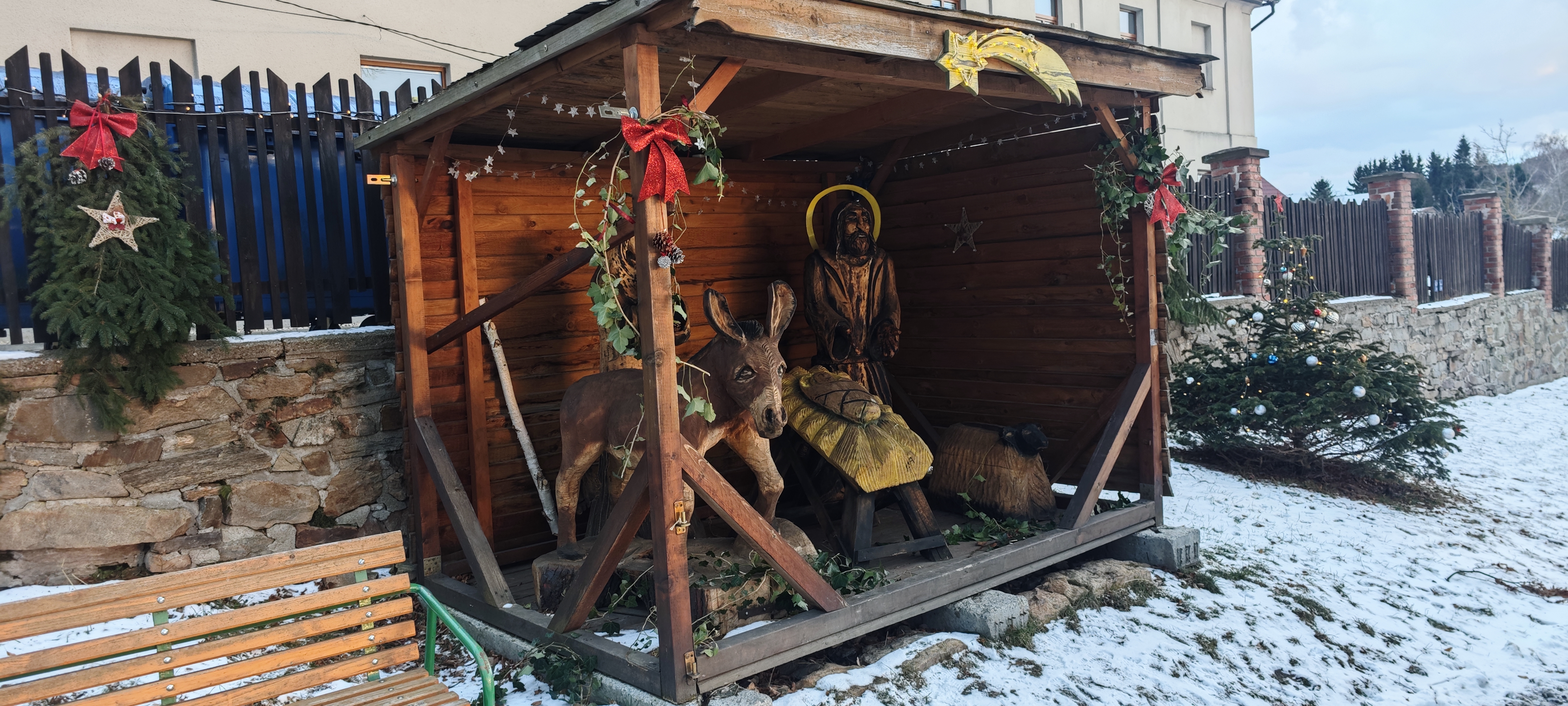 Úžice - obecní úřad foto 3