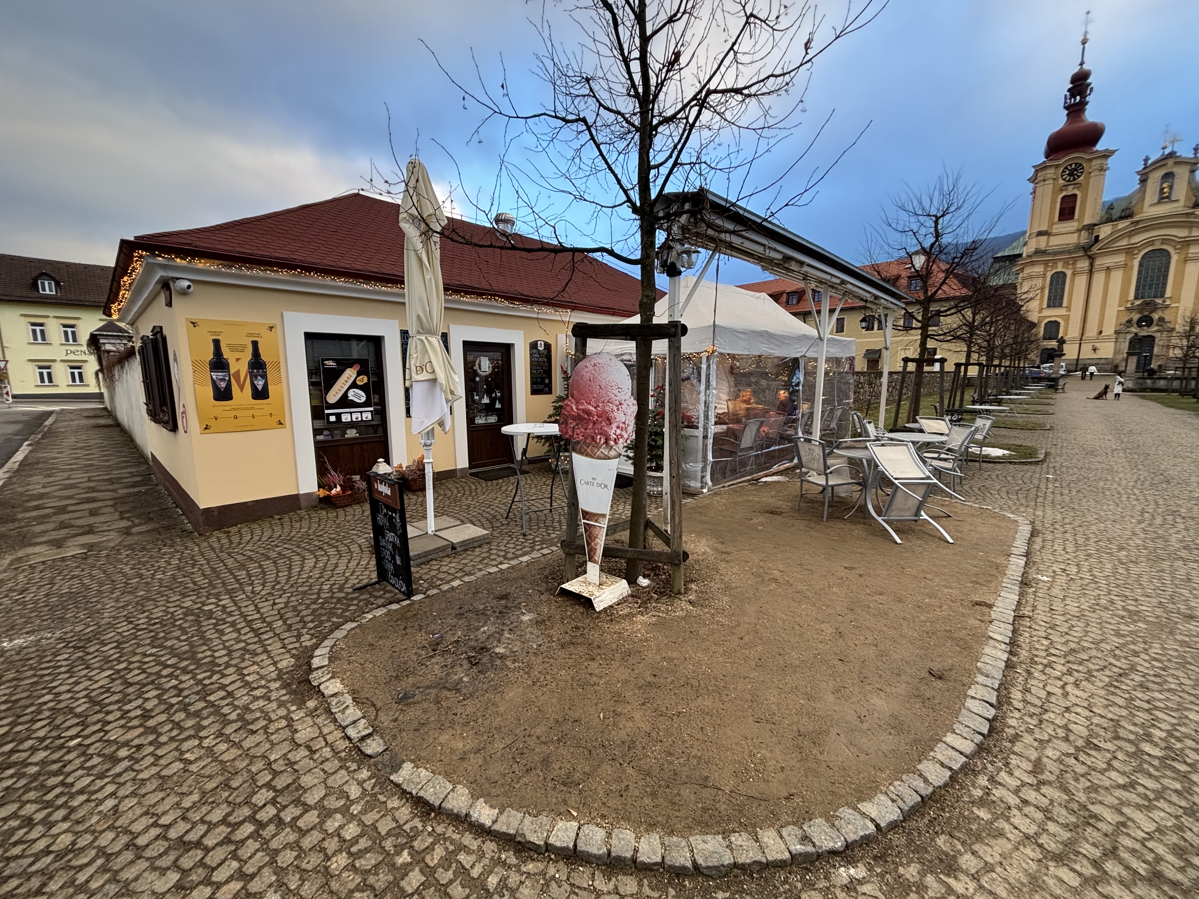 Cukrárna U kostela foto 3