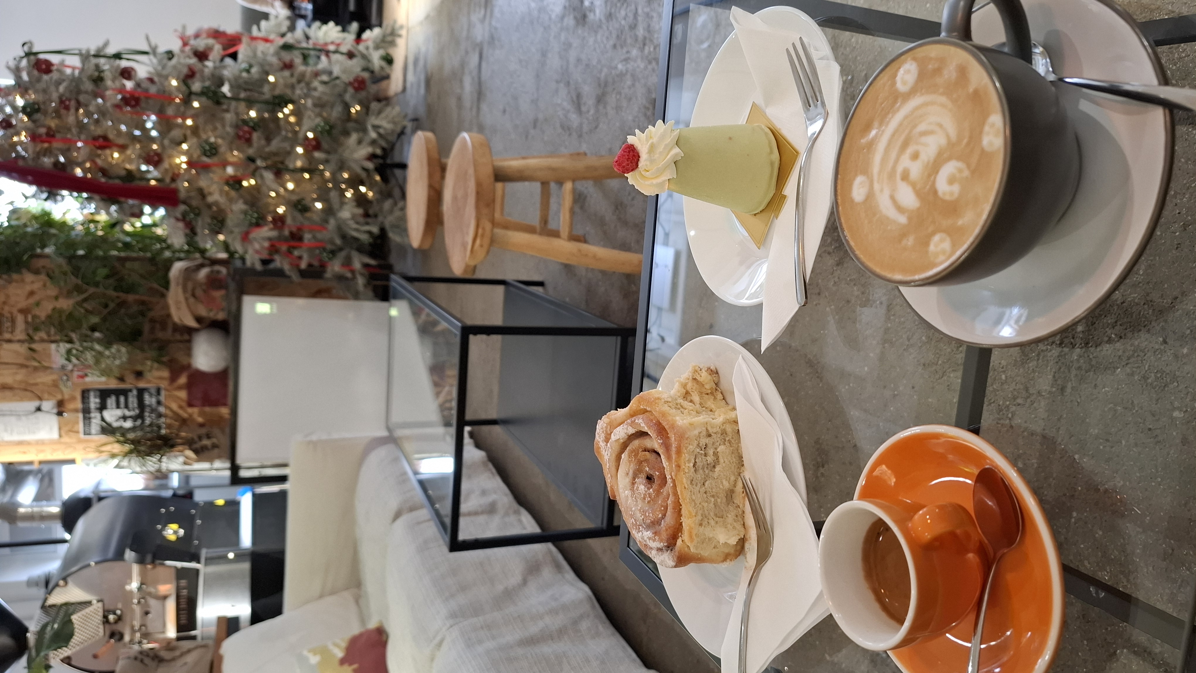 Raposa Coffee Roastery foto 3