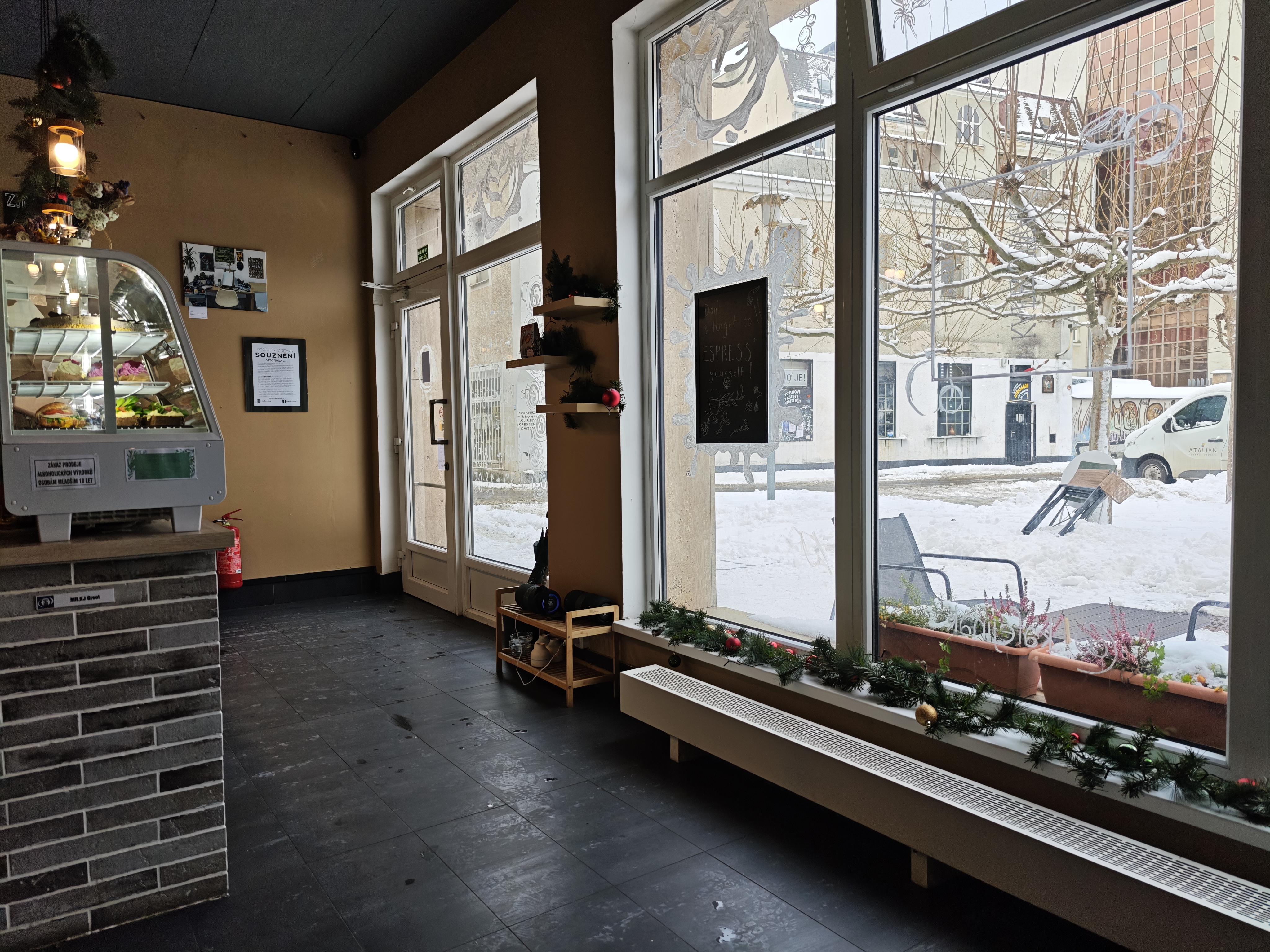 KAFE JINAK foto 6