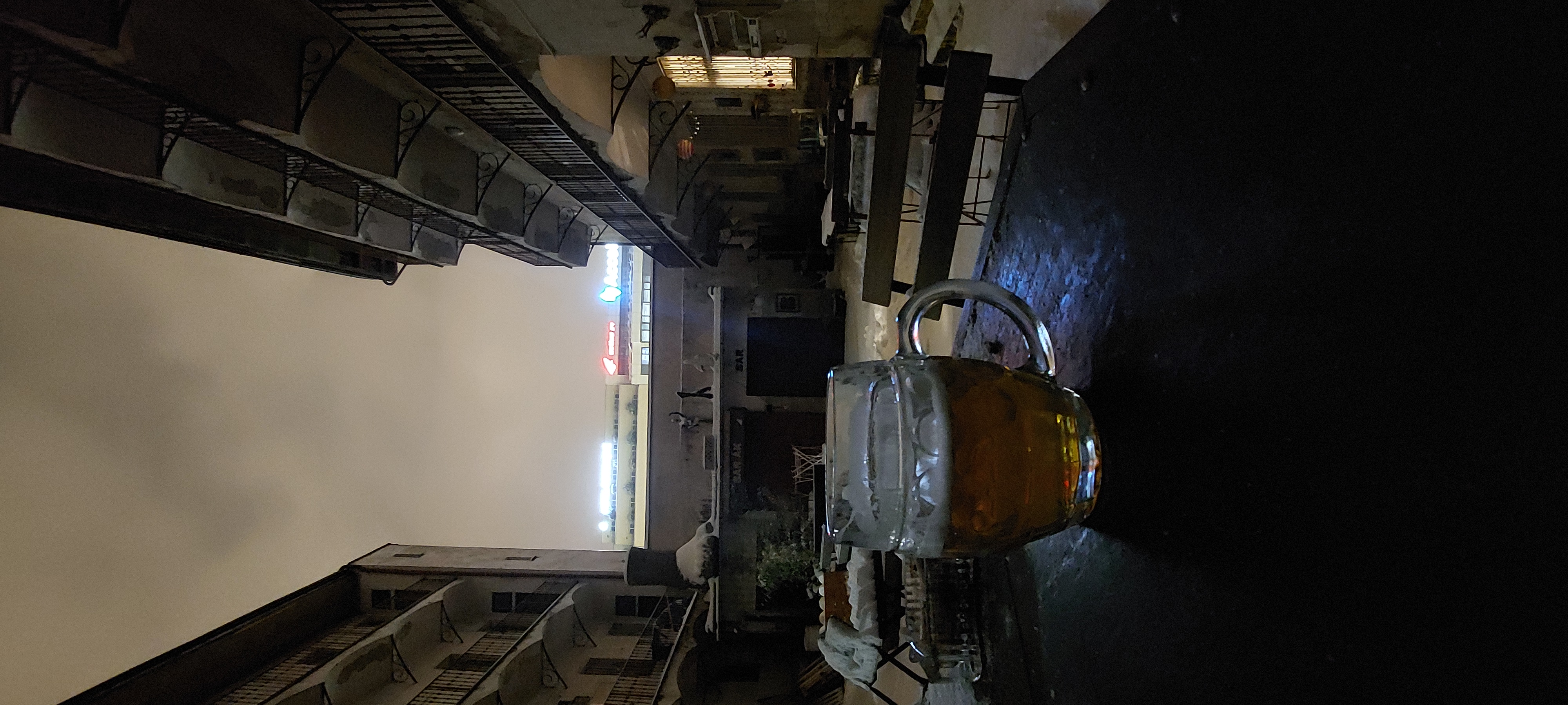 Bar/ák foto 1