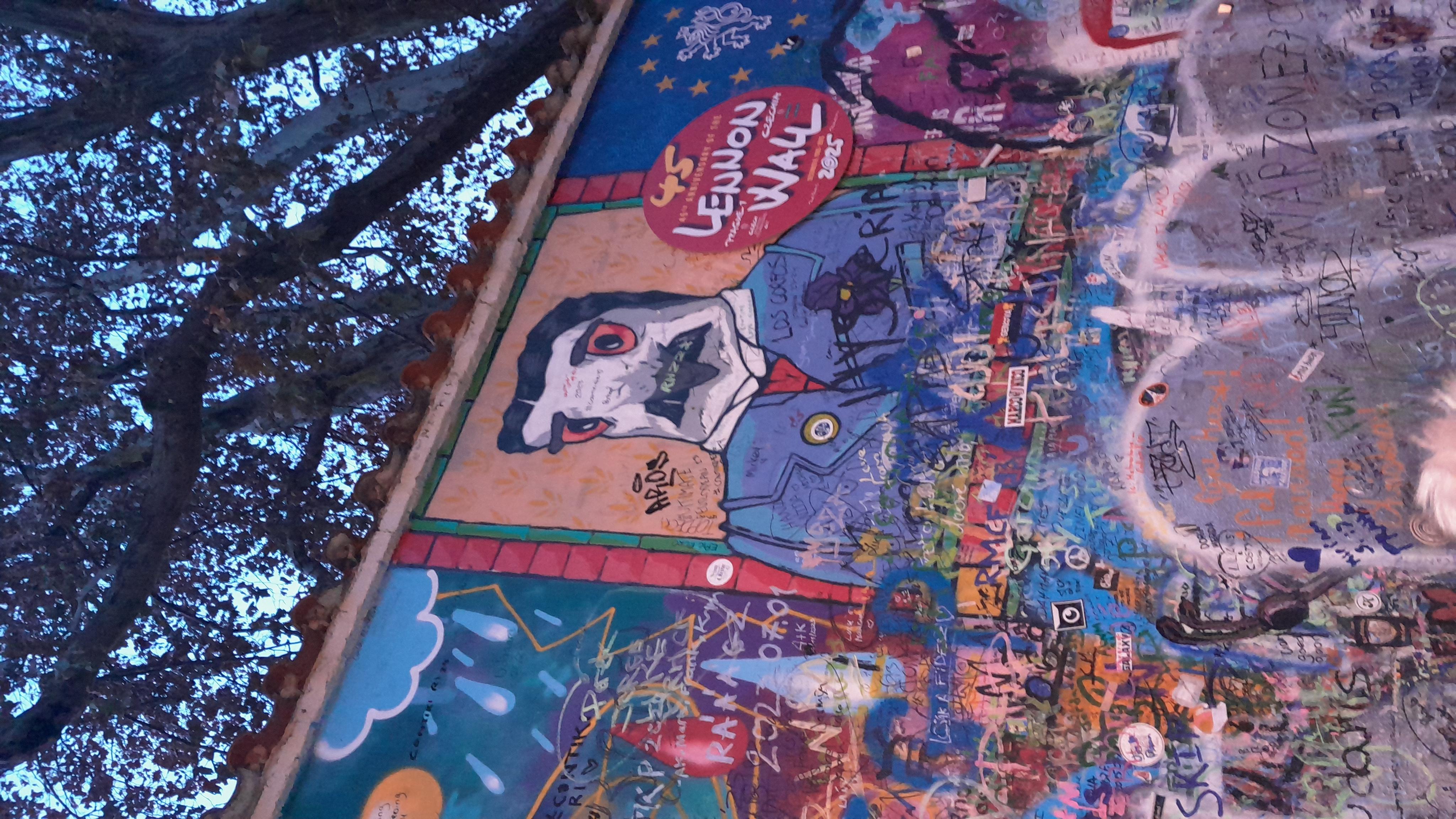 The Lennon Wall foto 5