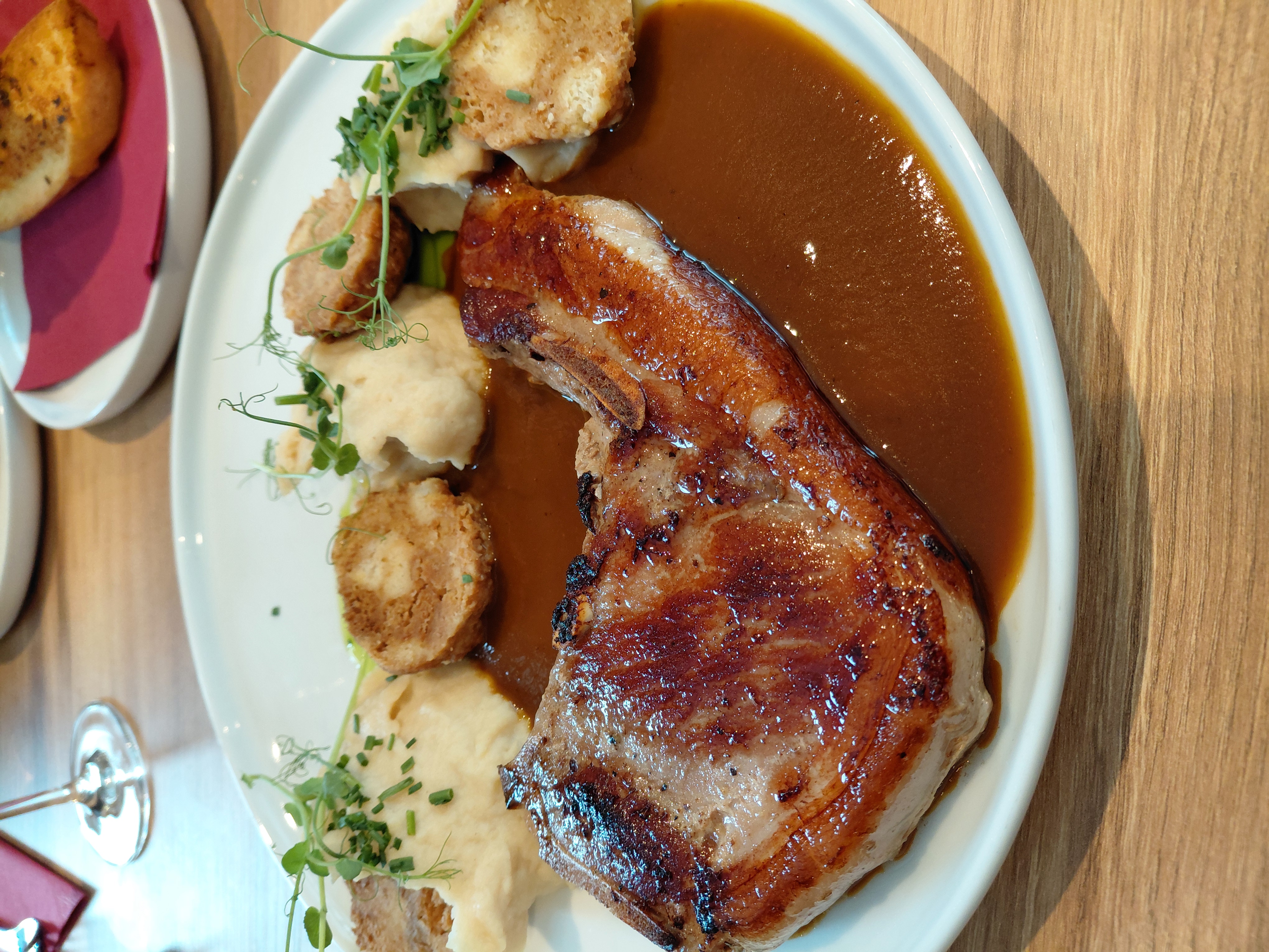 Restaurace Červený kohout foto 4