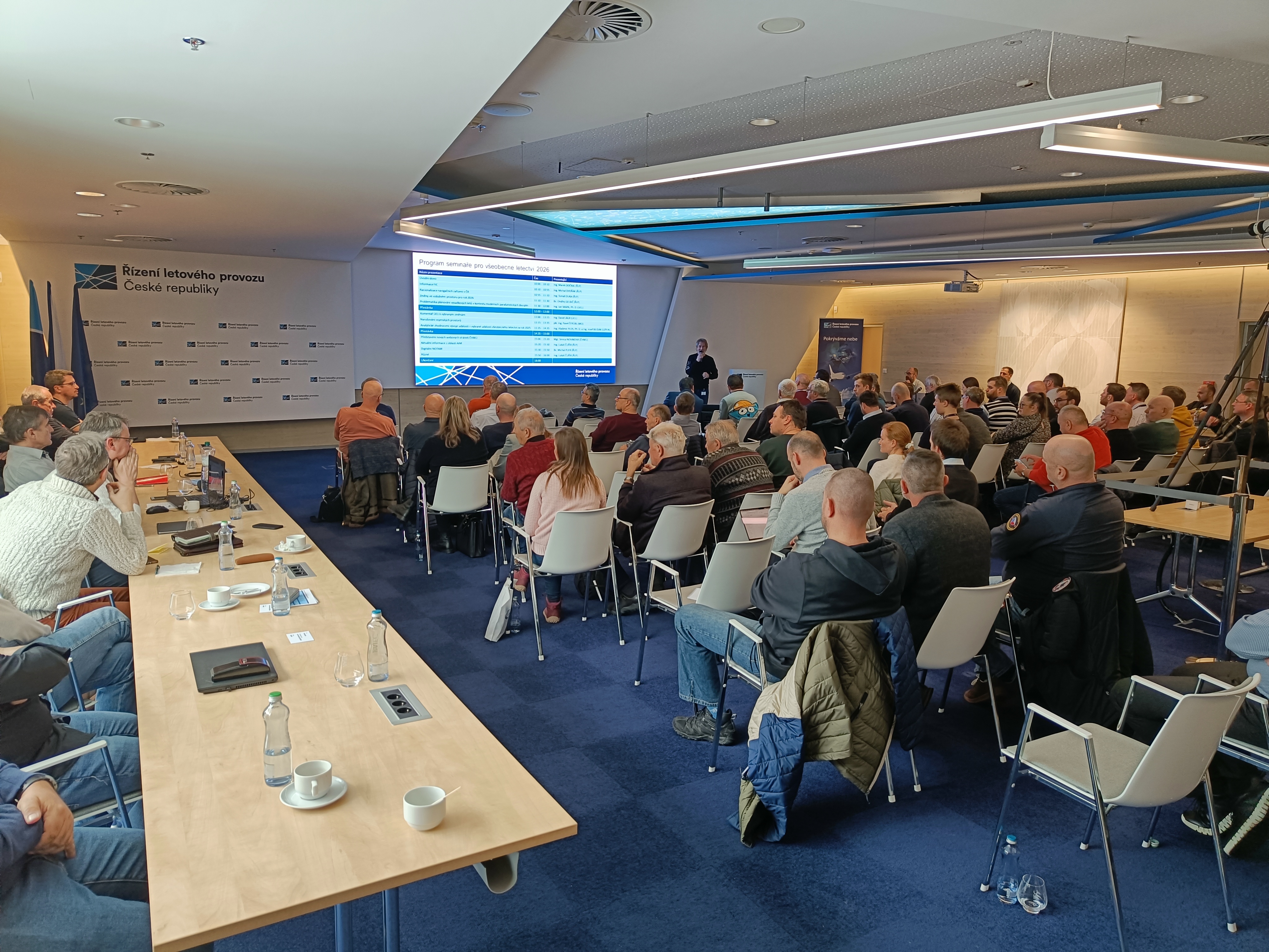 Řízení letového provozu České republiky, státní podnik foto 1