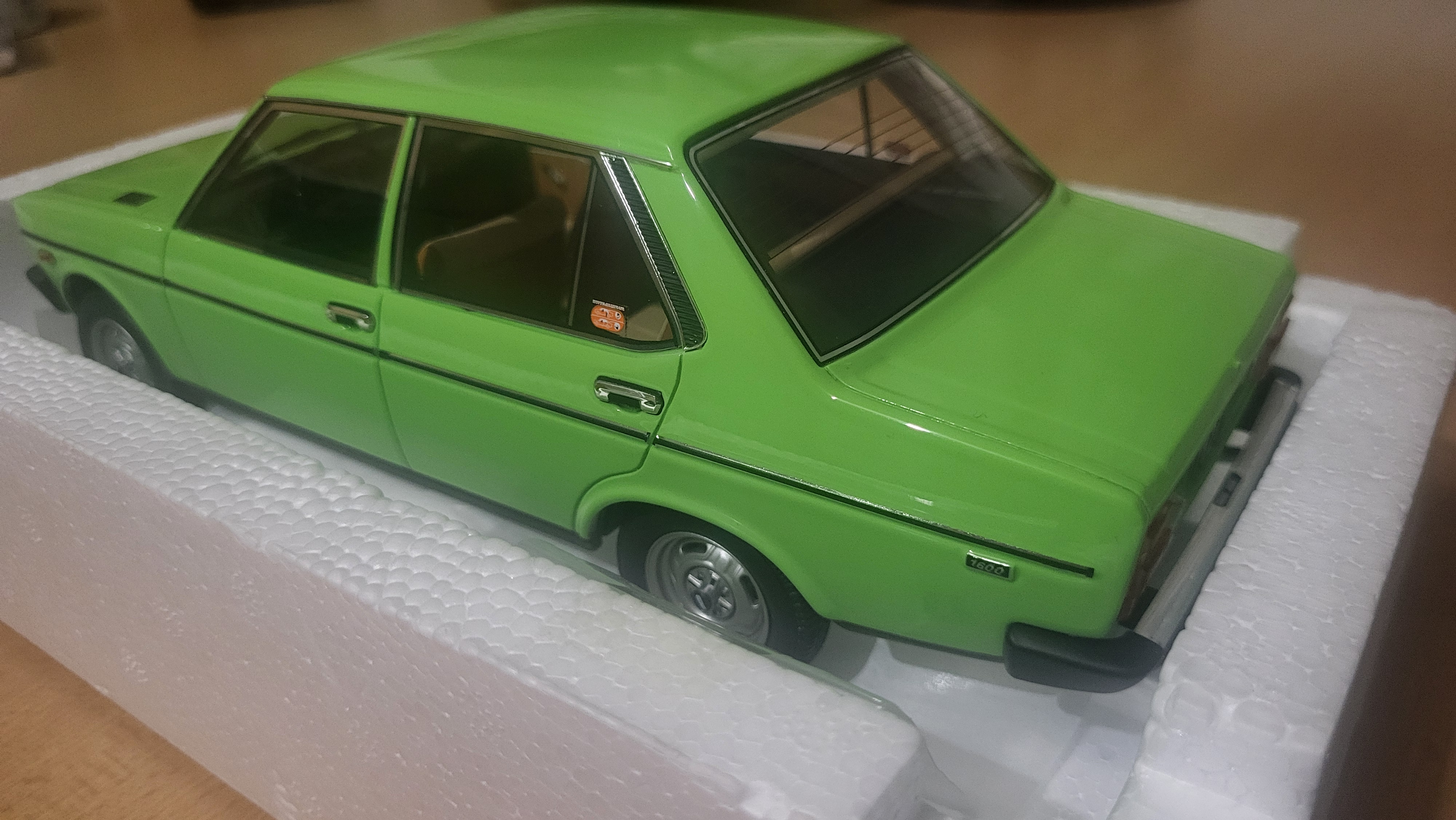 Internetový prodej modelů aut - Praha Krásova foto 4