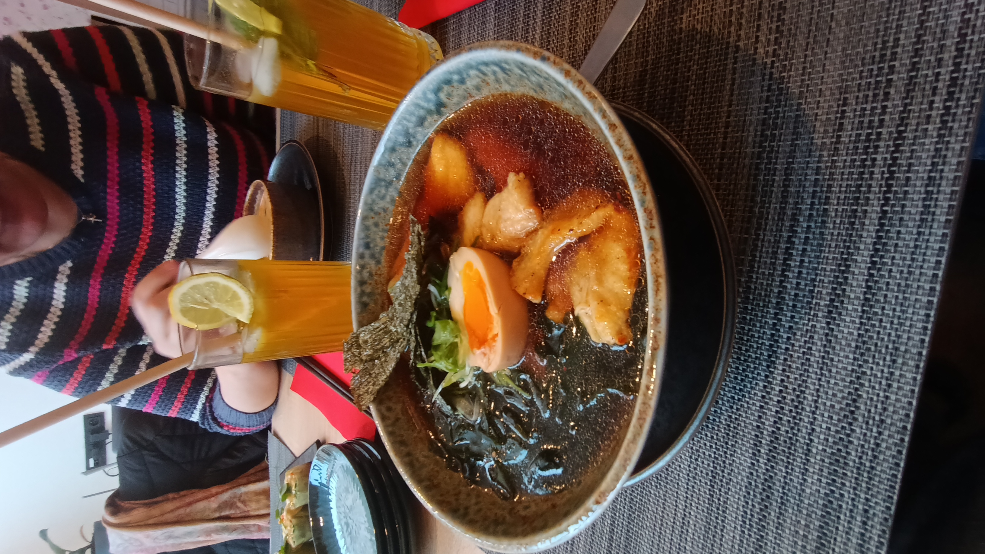 Neko Chiko sushi house foto 3