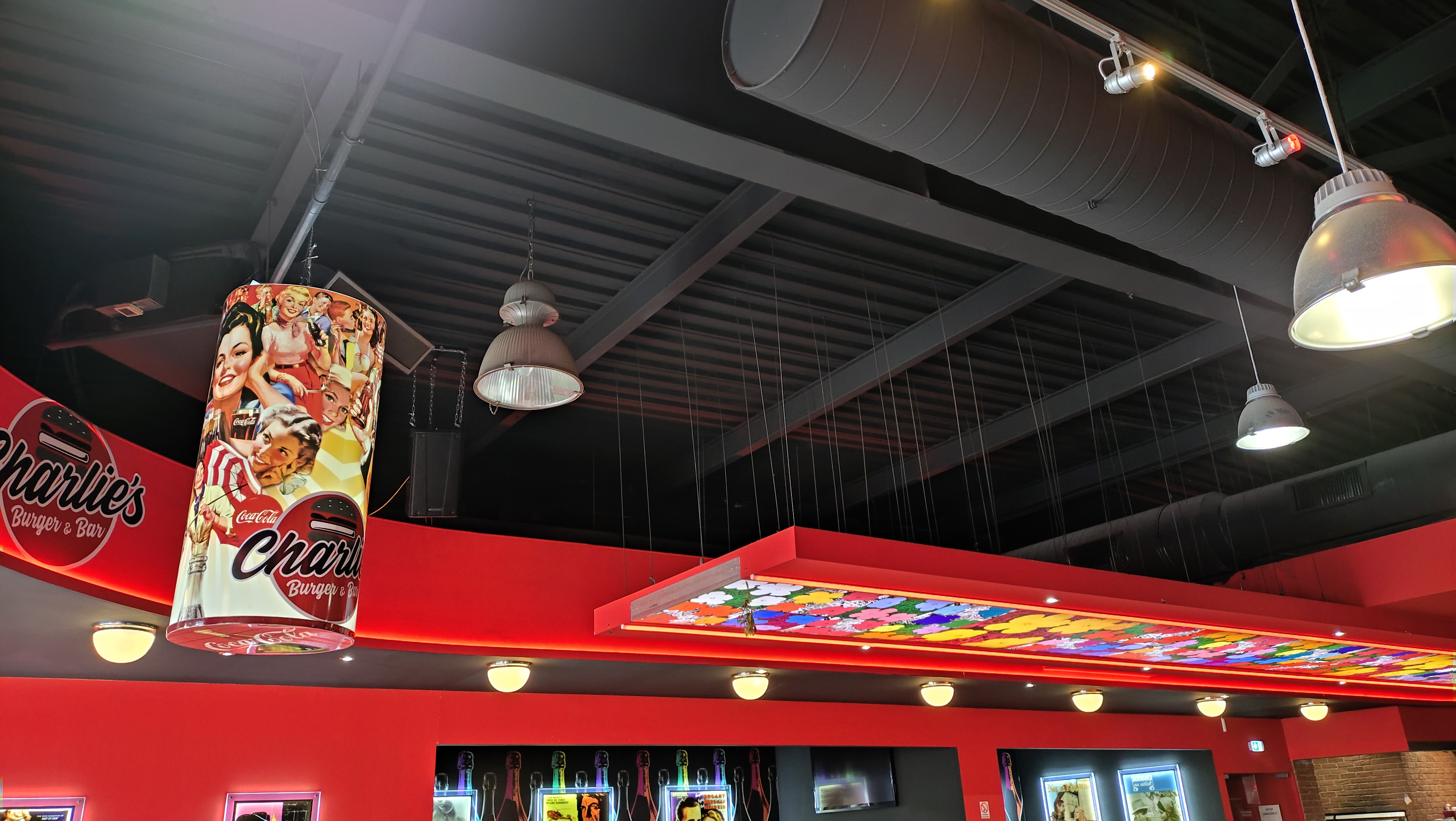 Charlie´s Burger & Bar foto 5