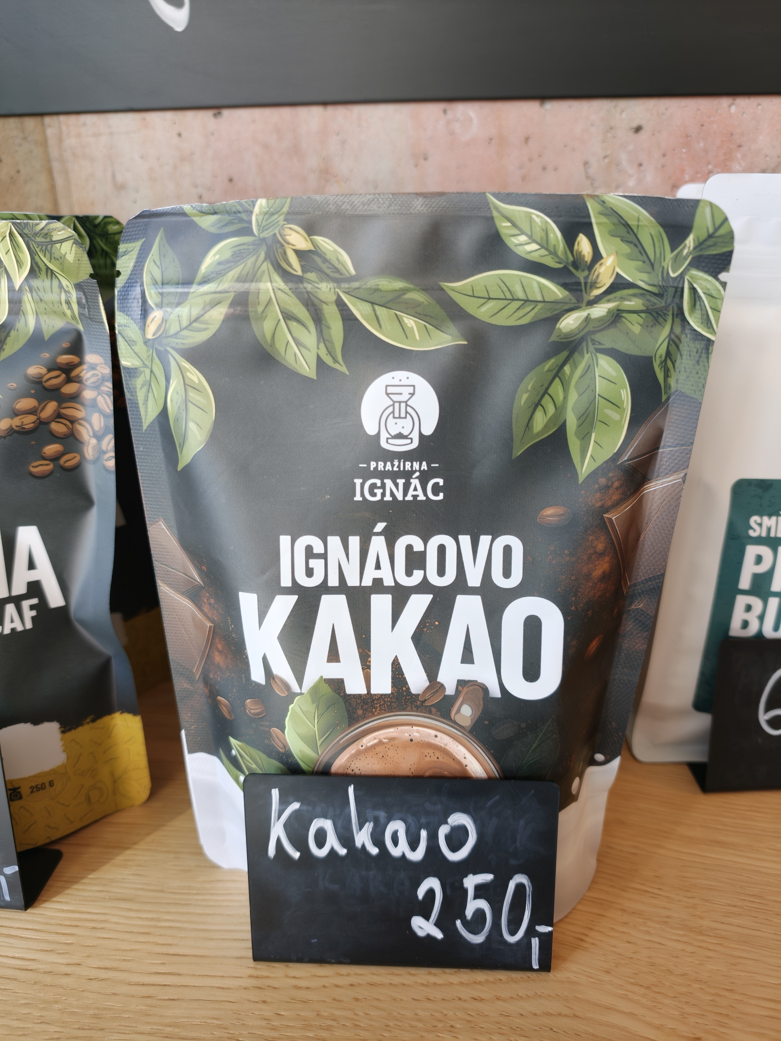 Kavárna Dvě Páky foto 6