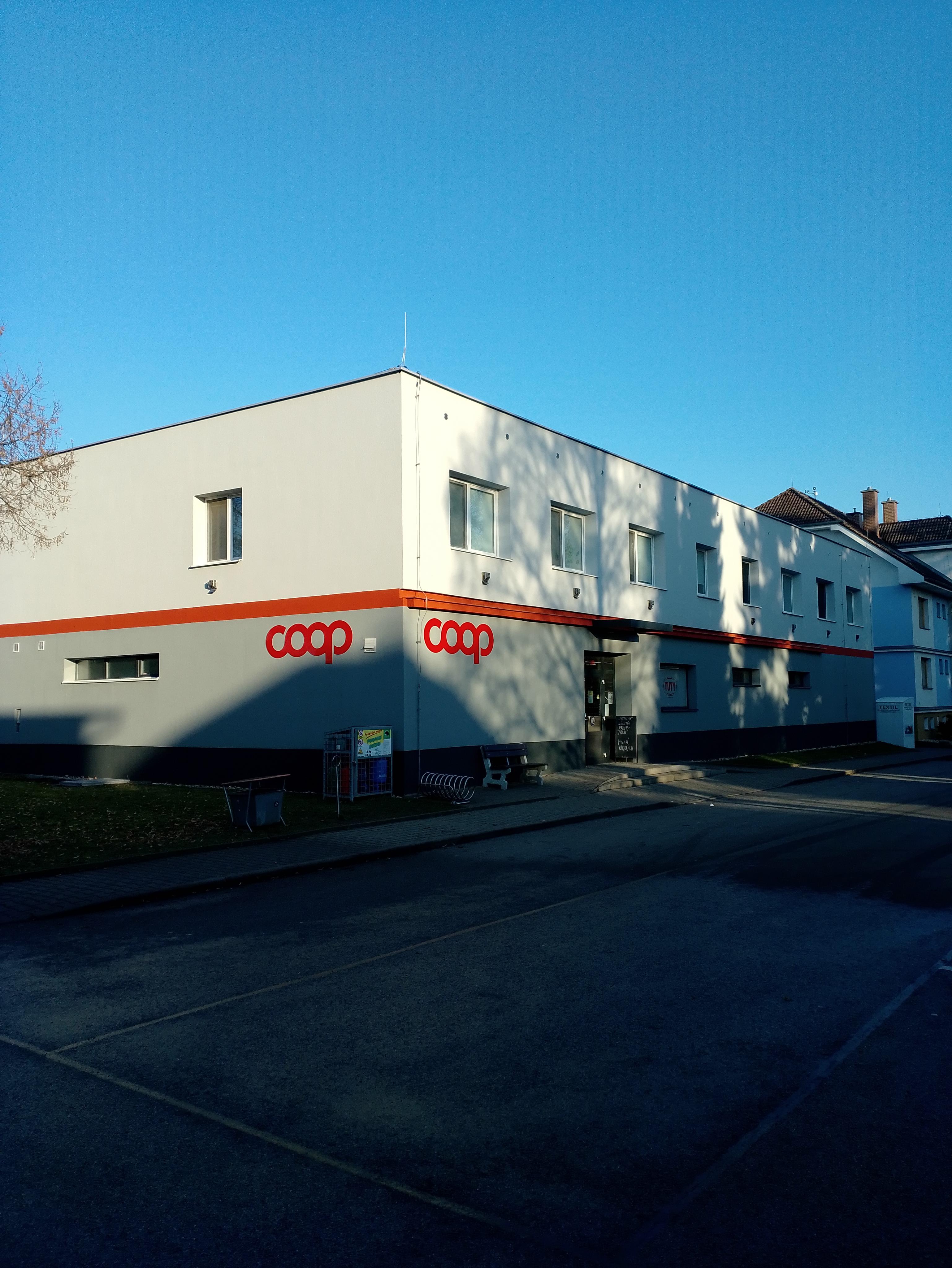 Jednota, spotřební družstvo Nová Paka - COOP foto 2