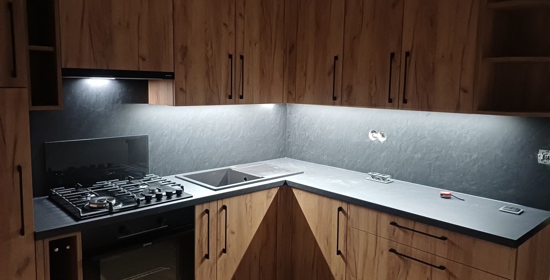 Kuchyňské studio Válek & Kačena, s.r.o. foto 3