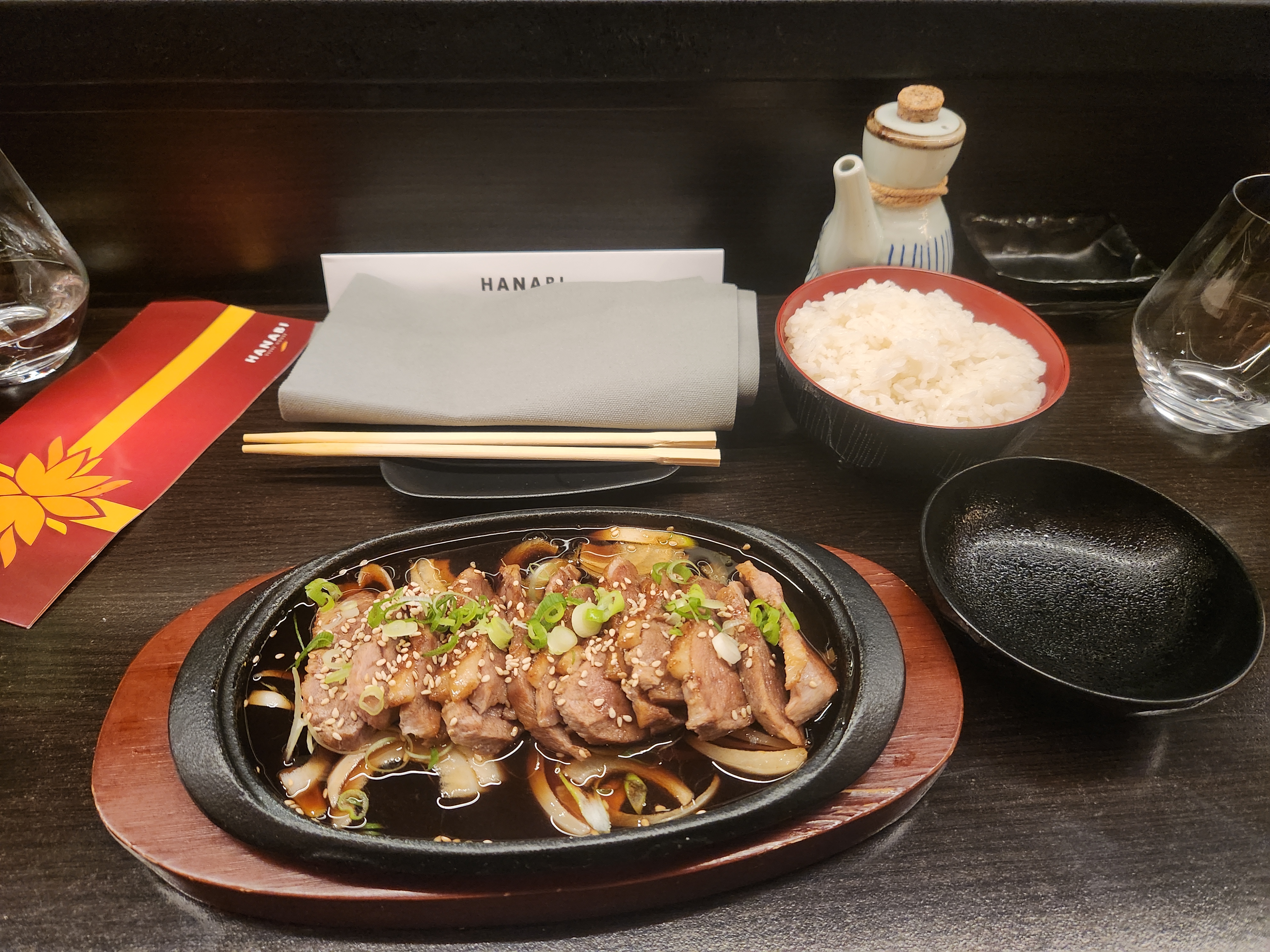 Hanabi Sushi house foto 3