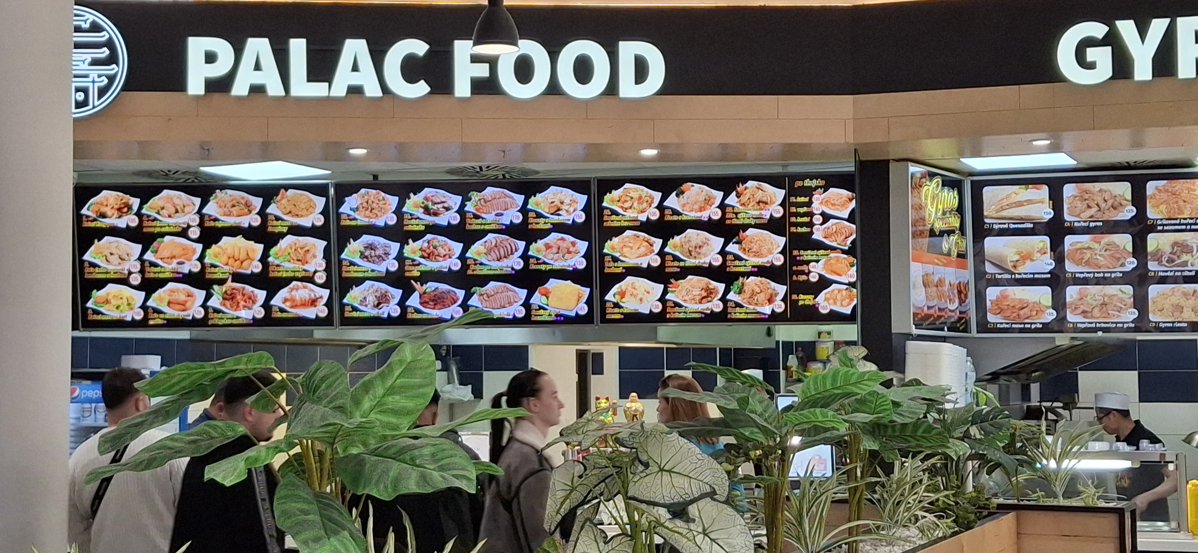 PALÁC FOOD foto 1