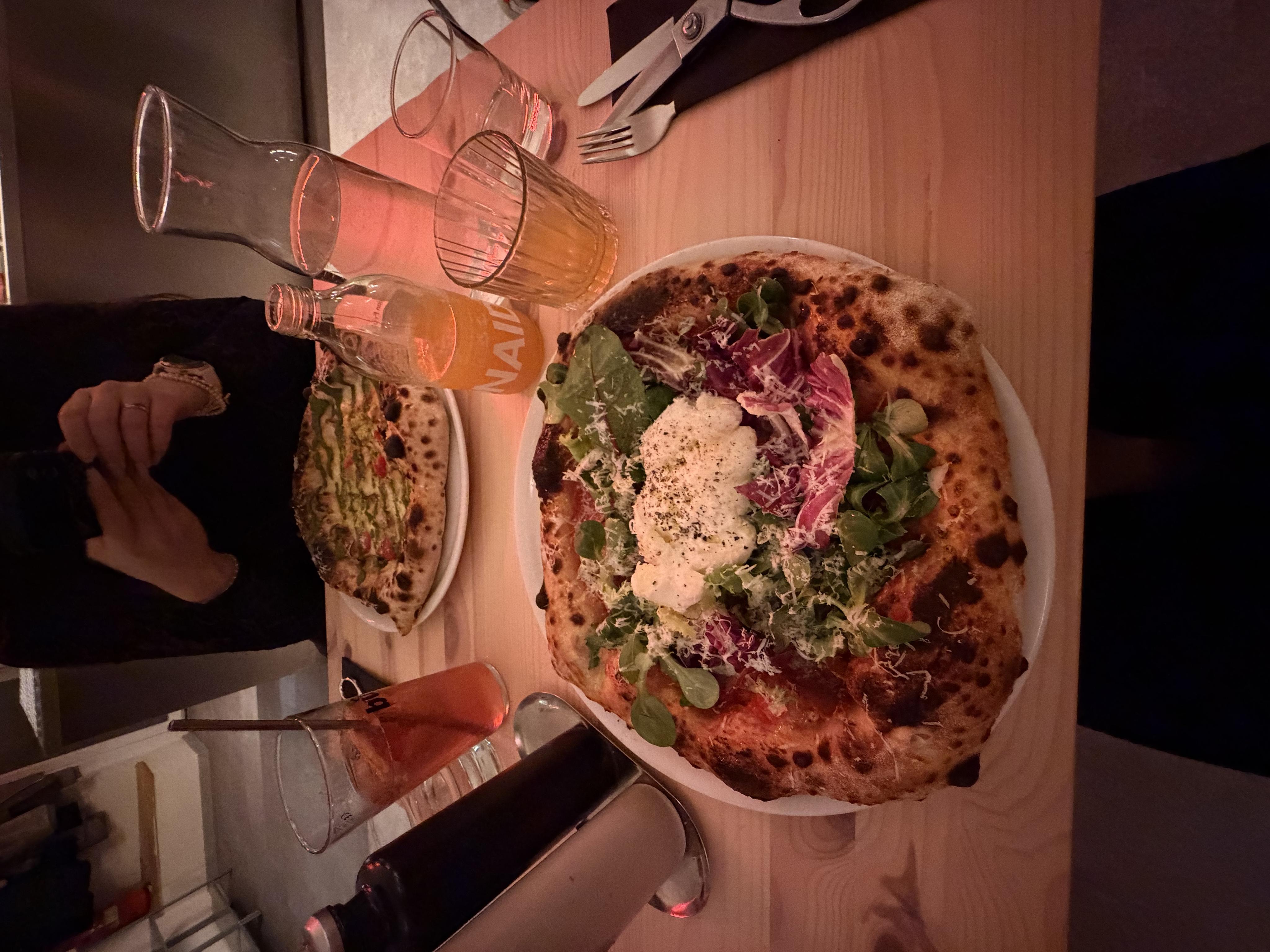 Büro pizza foto 2