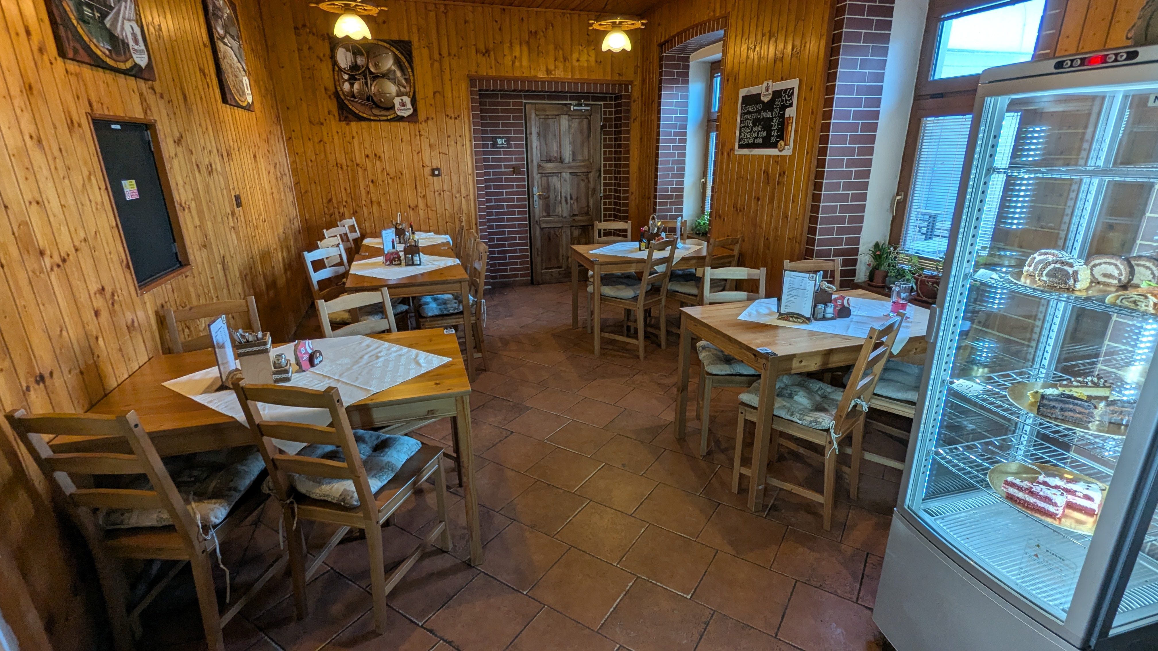 Restaurace Na Křižovatce foto 3