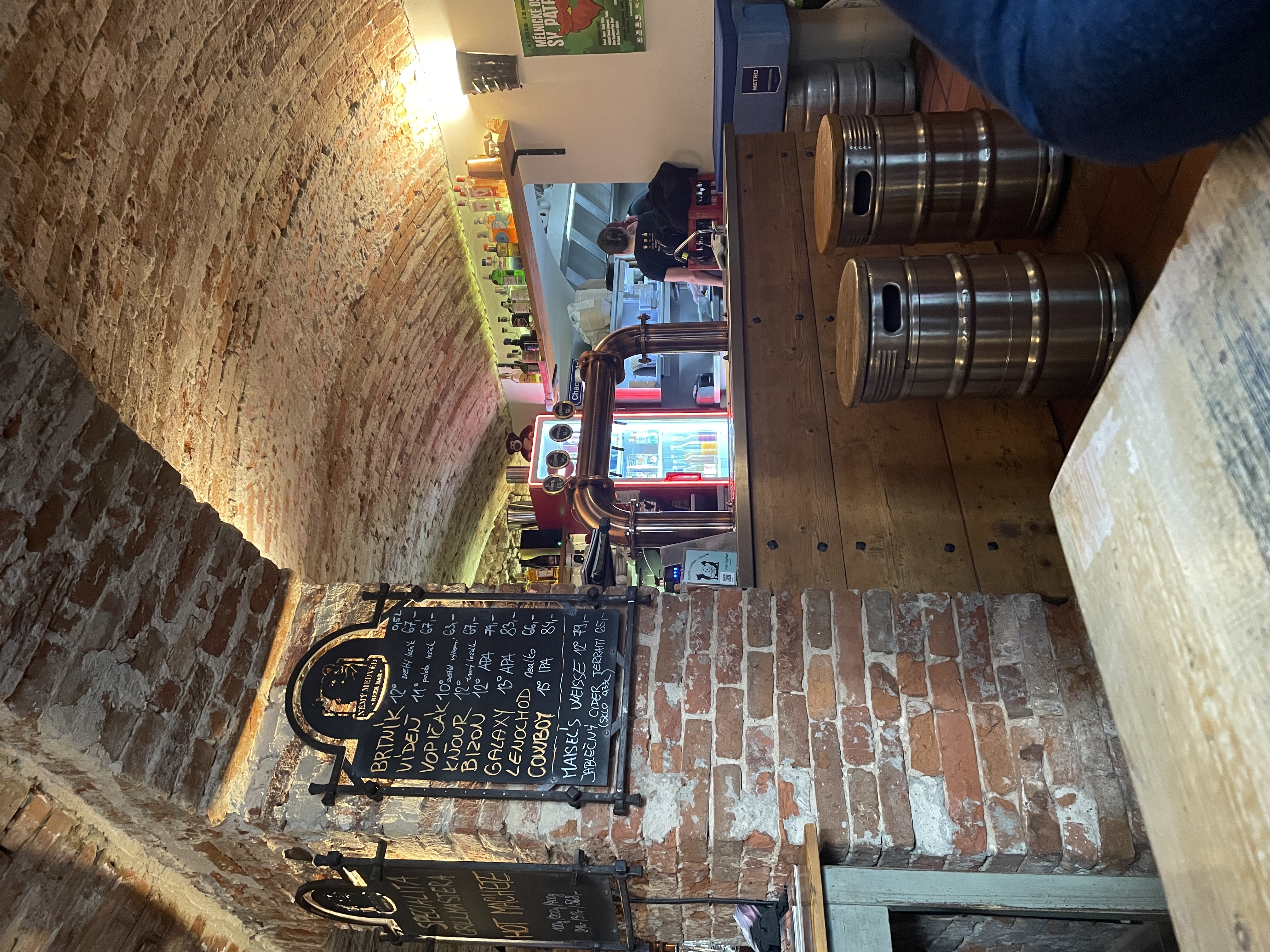 Němý Medvěd Burger & Beer Bar foto 2