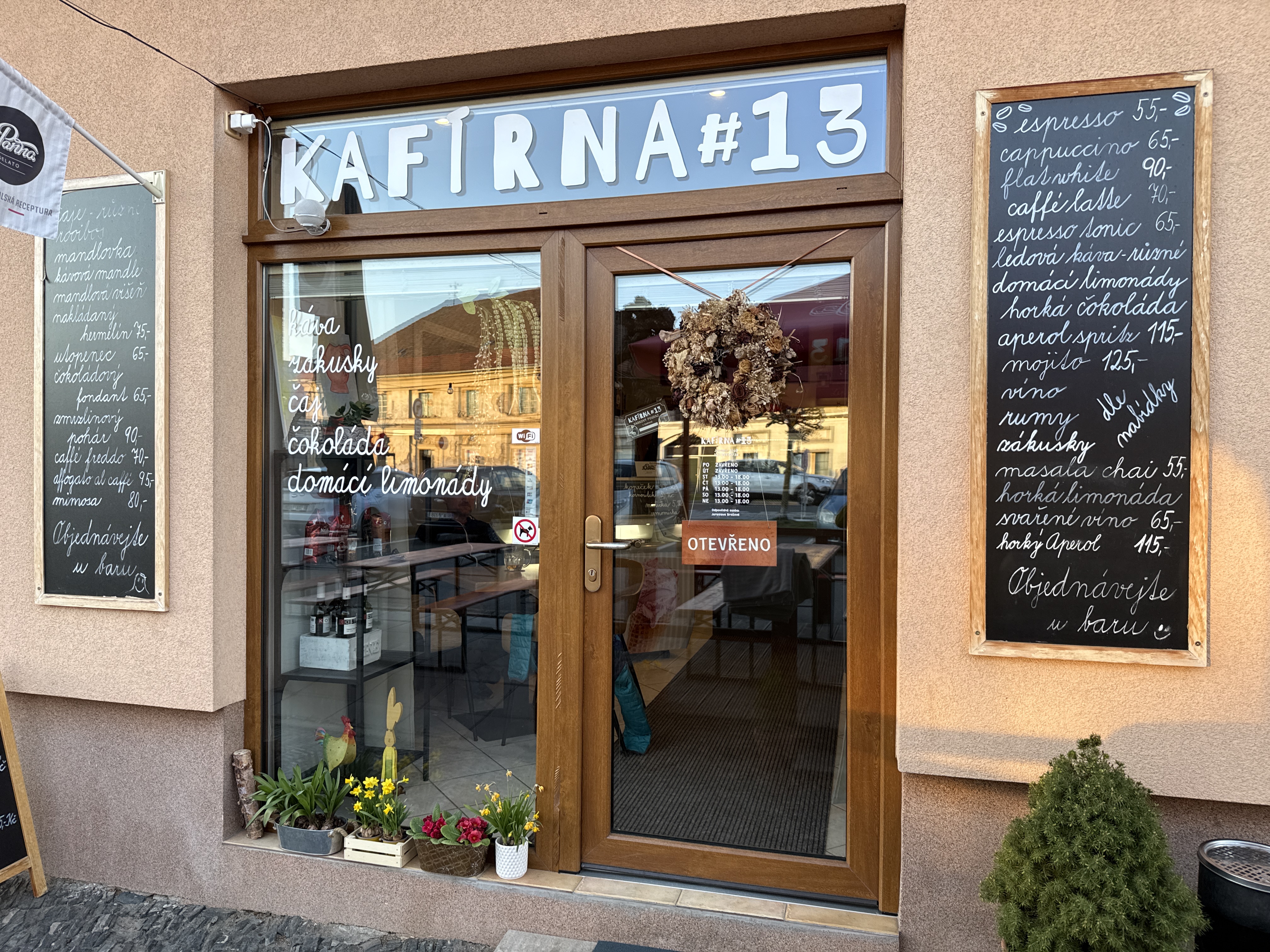 Kafírna 13 foto 2
