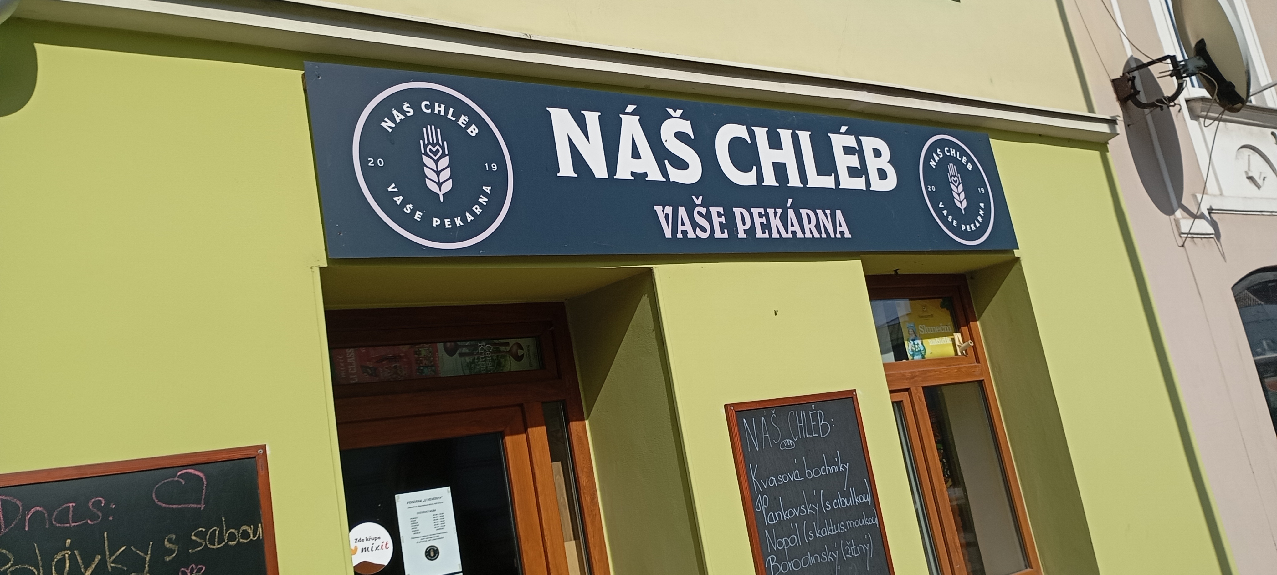NÁŠ CHLÉB foto 2