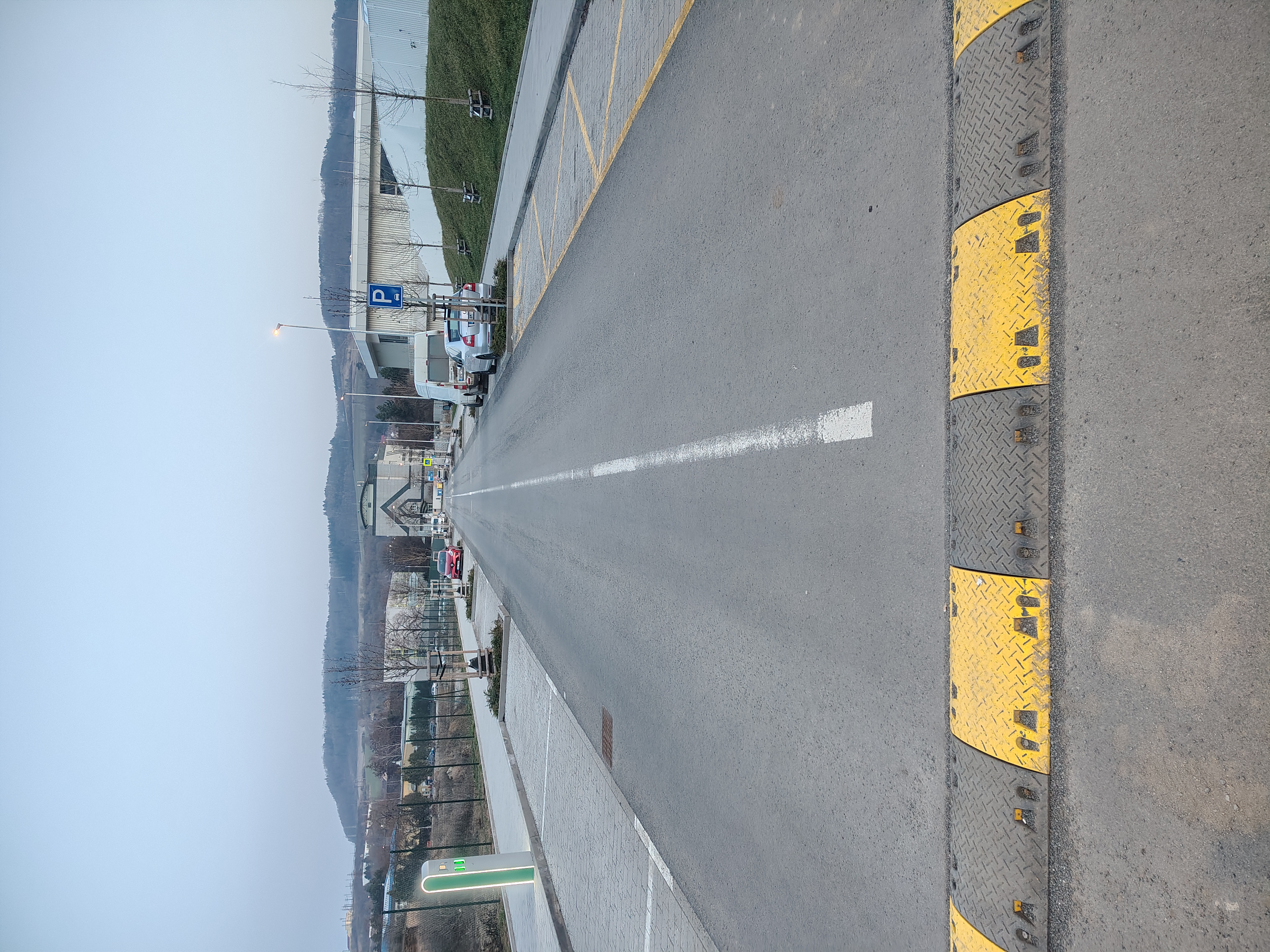 Nabíjecí stanice pro elektromobily U Tkalcovny foto 2
