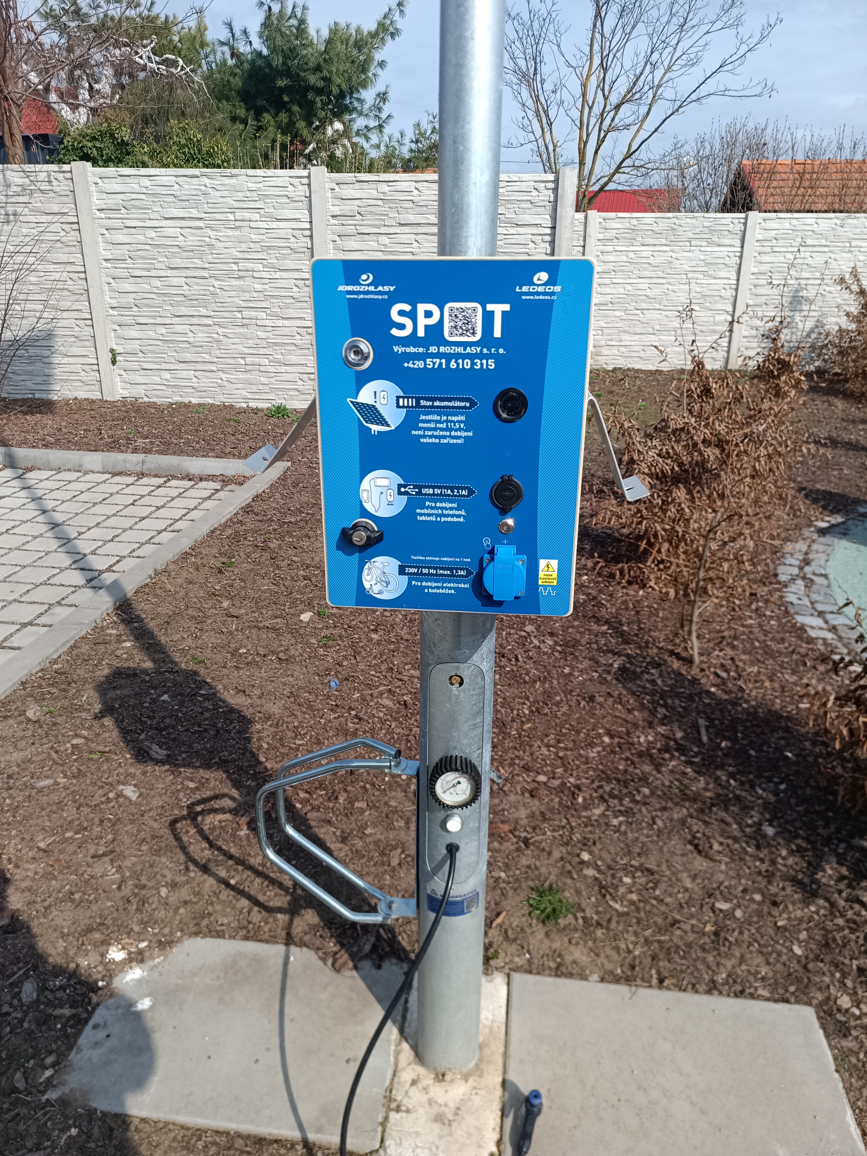 Nabíjecí stanice pro elektrokola foto 3