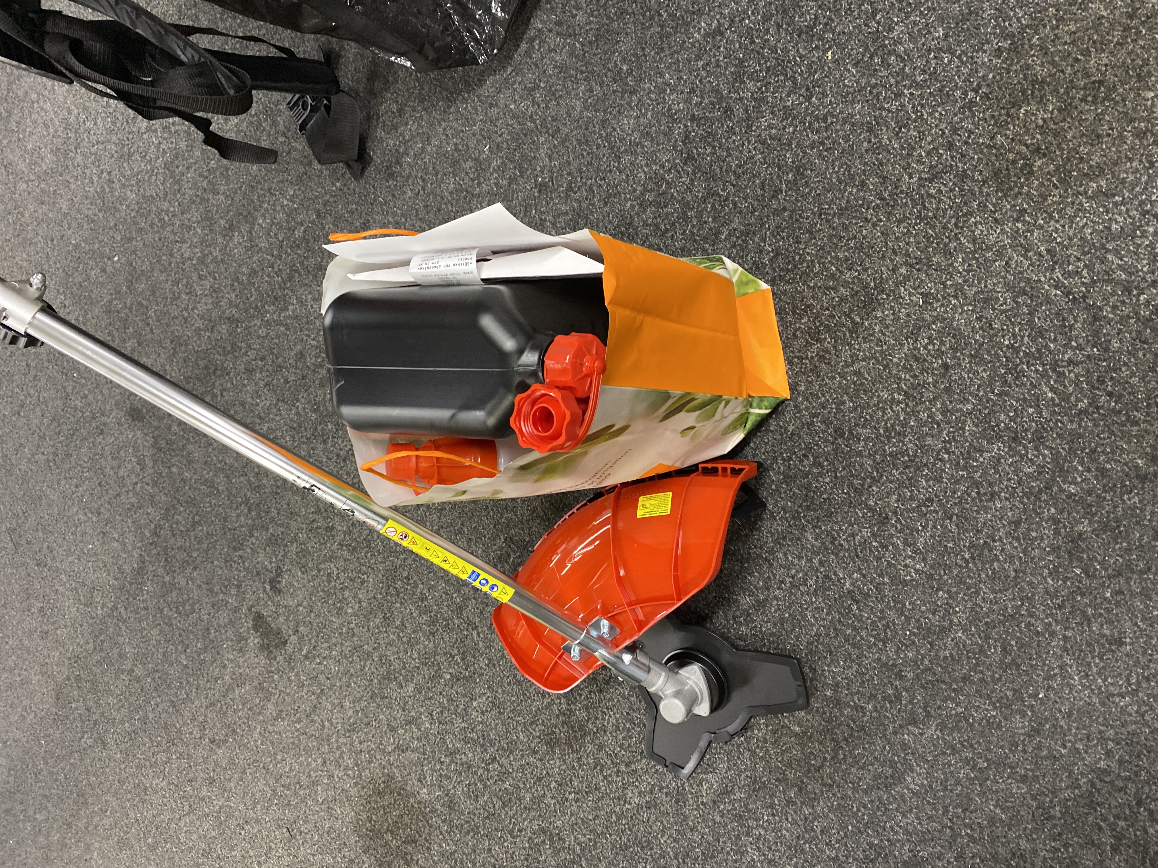 HECHT - specialista na zahradu foto 6