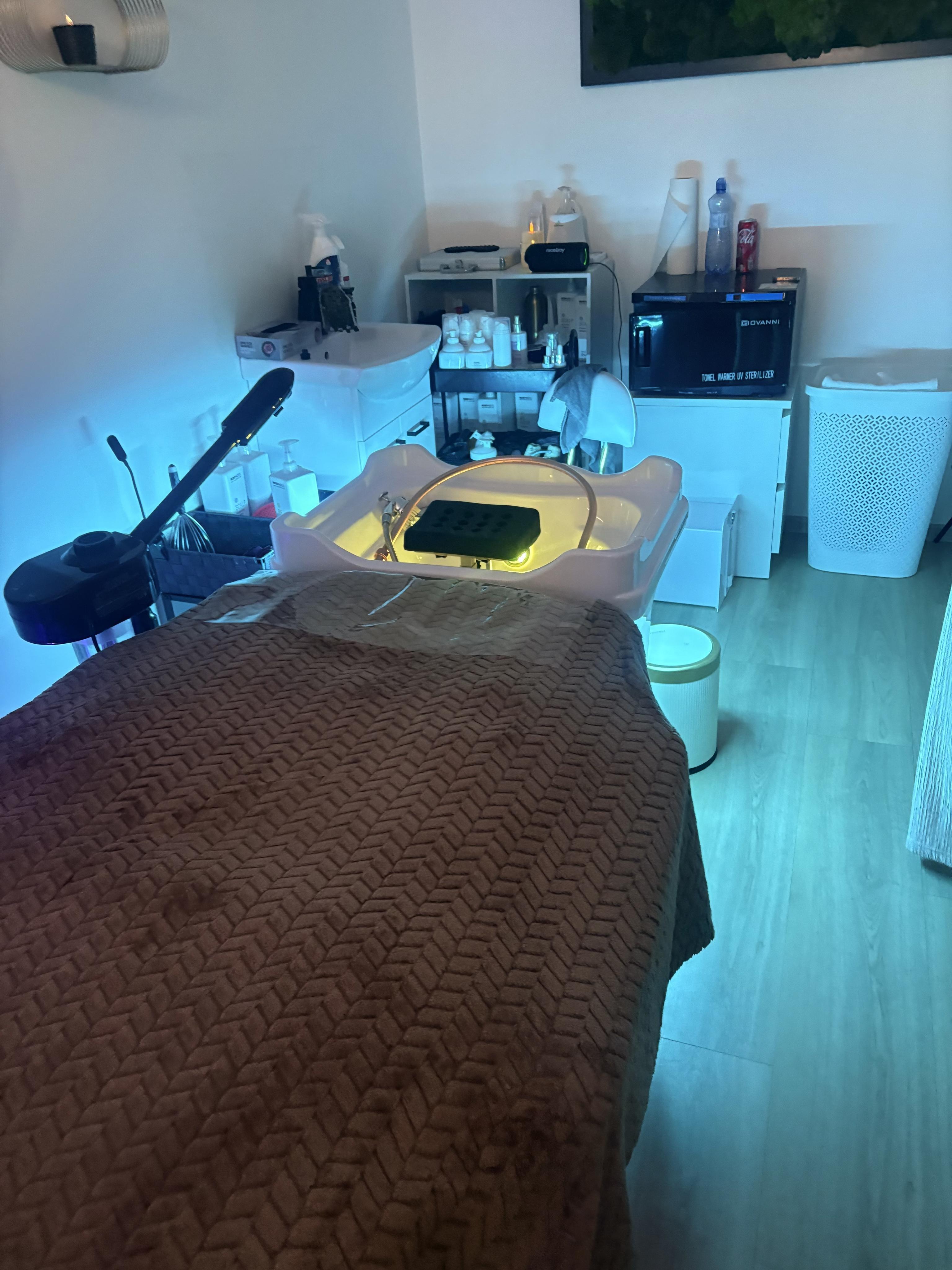 Head Spa Hradec Králové foto 5