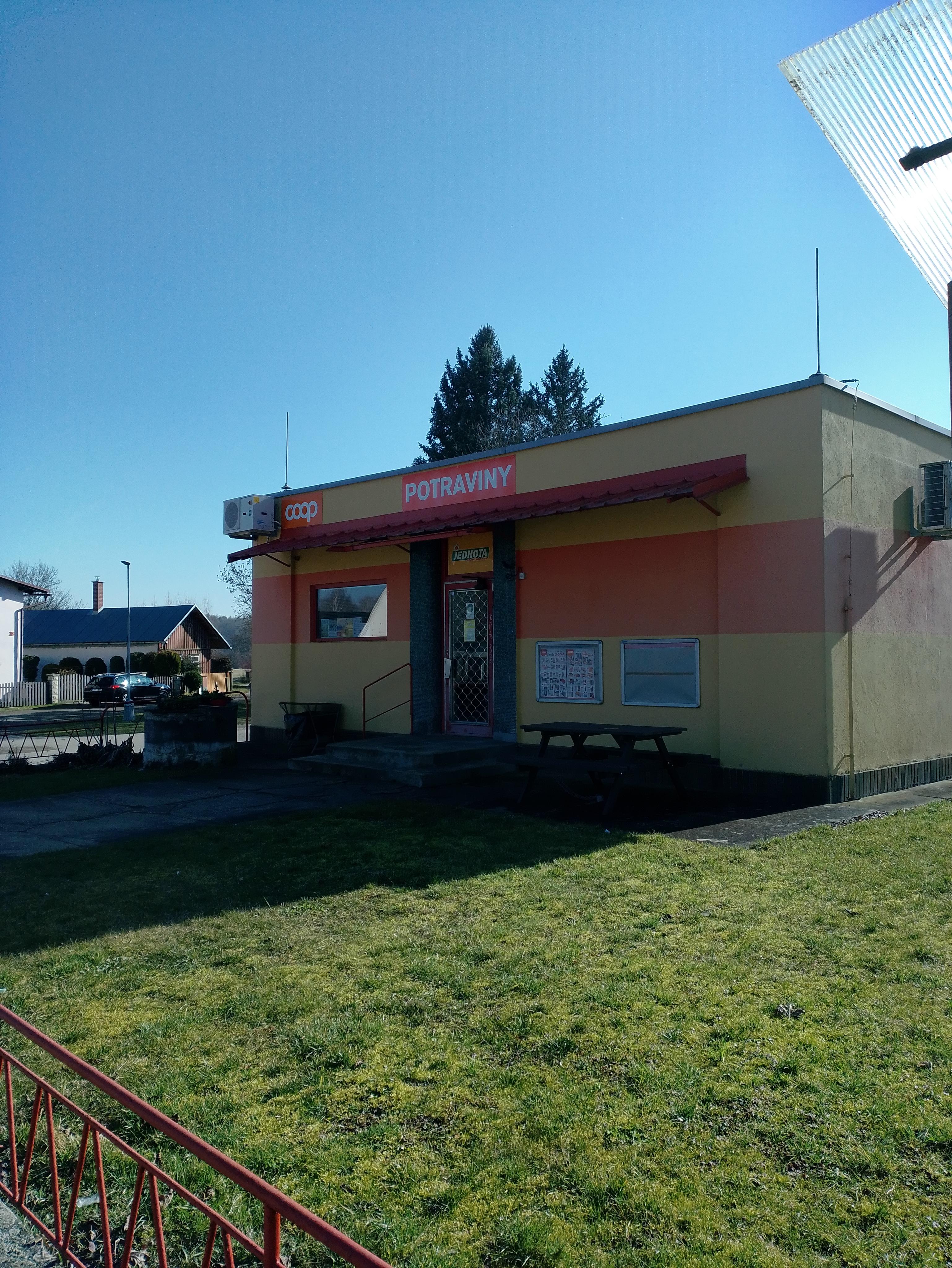 Jednota, spotřební družstvo Nová Paka - COOP foto 2