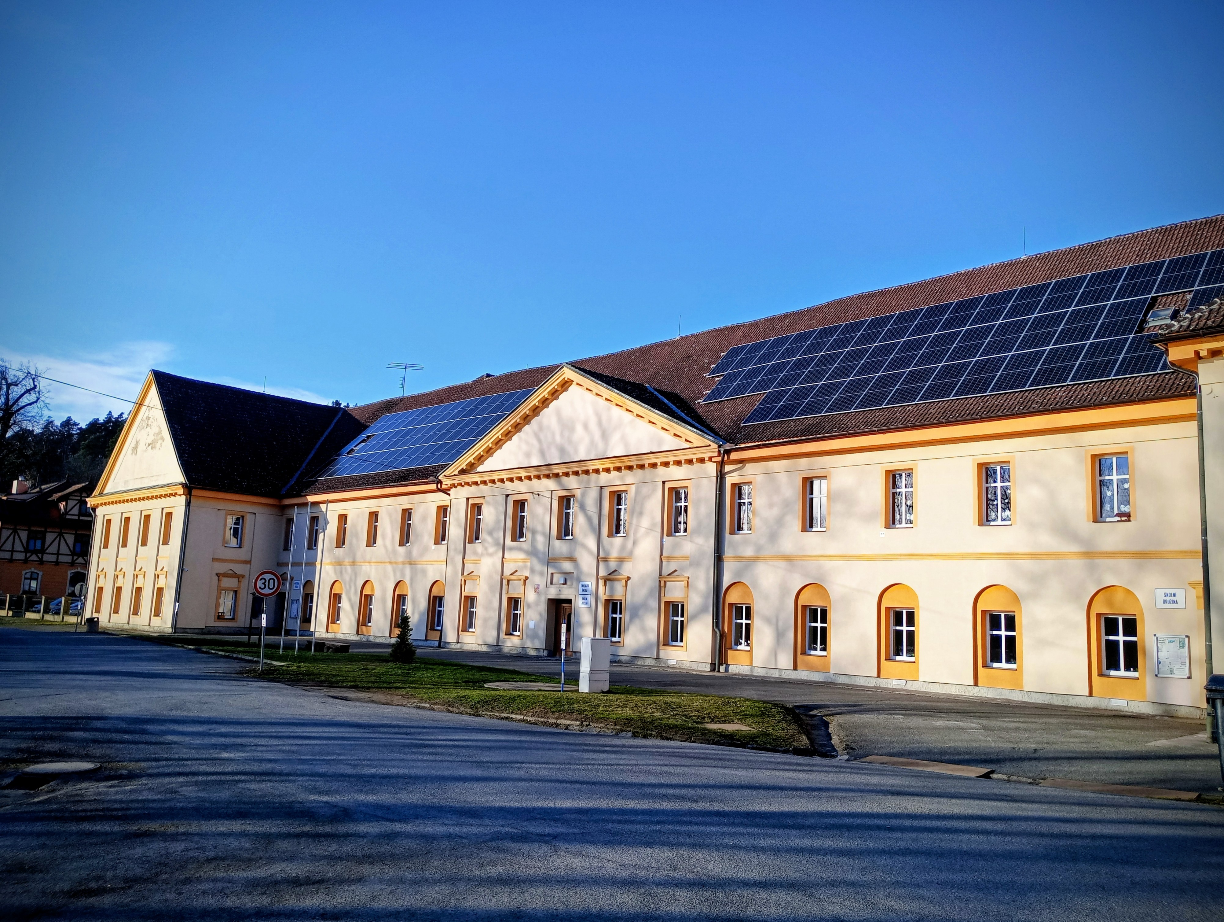ZŠ a MŠ Žinkovy foto 2