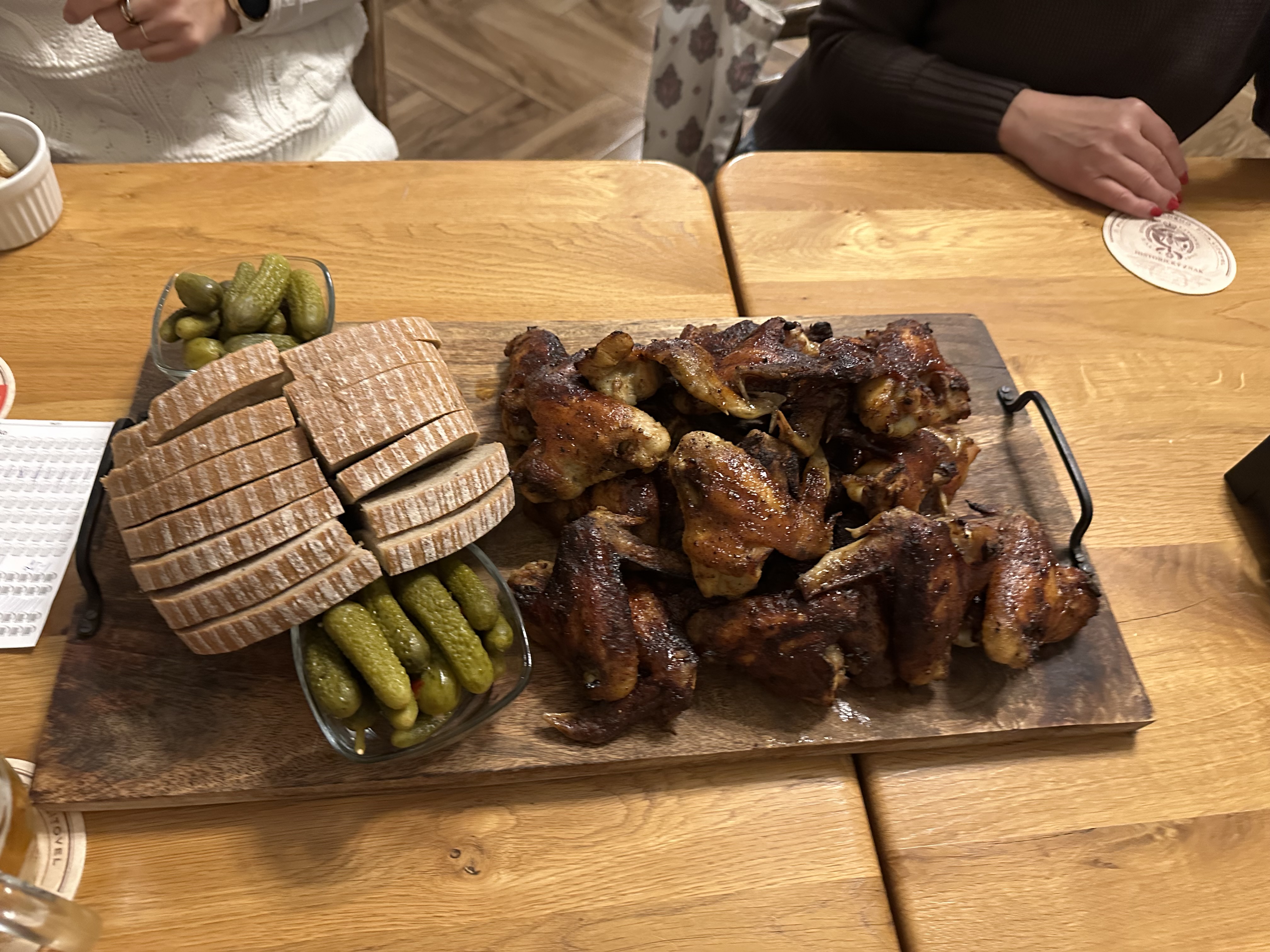Restaurace ROLNICKÁ ZÁLOŽNA foto 1