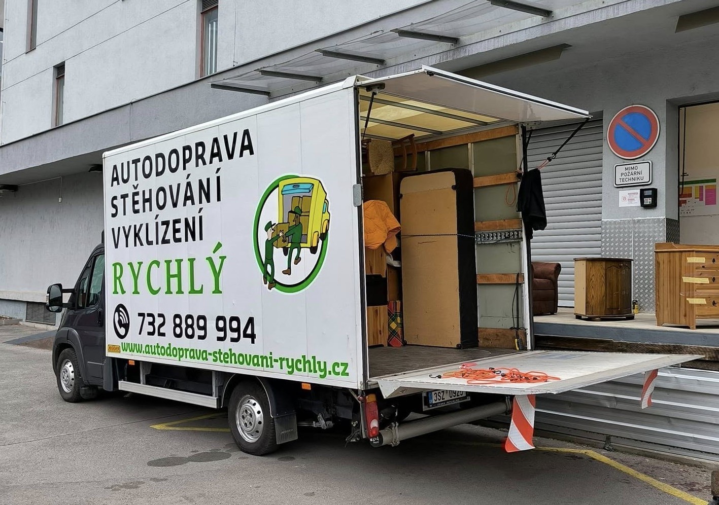 Autodoprava stěhování Rychlý foto 2