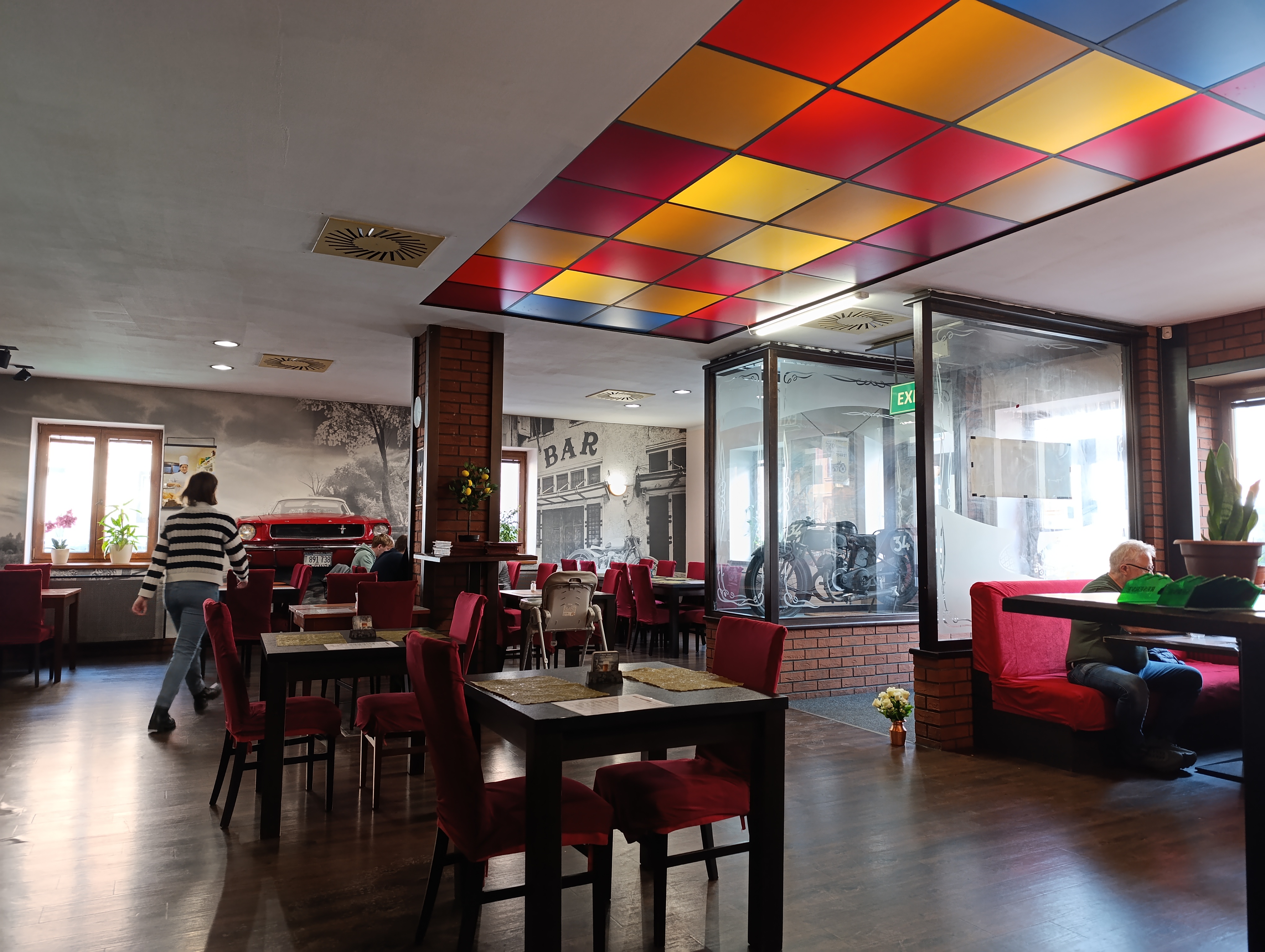 Diwali indická a nepálská restaurace foto 6