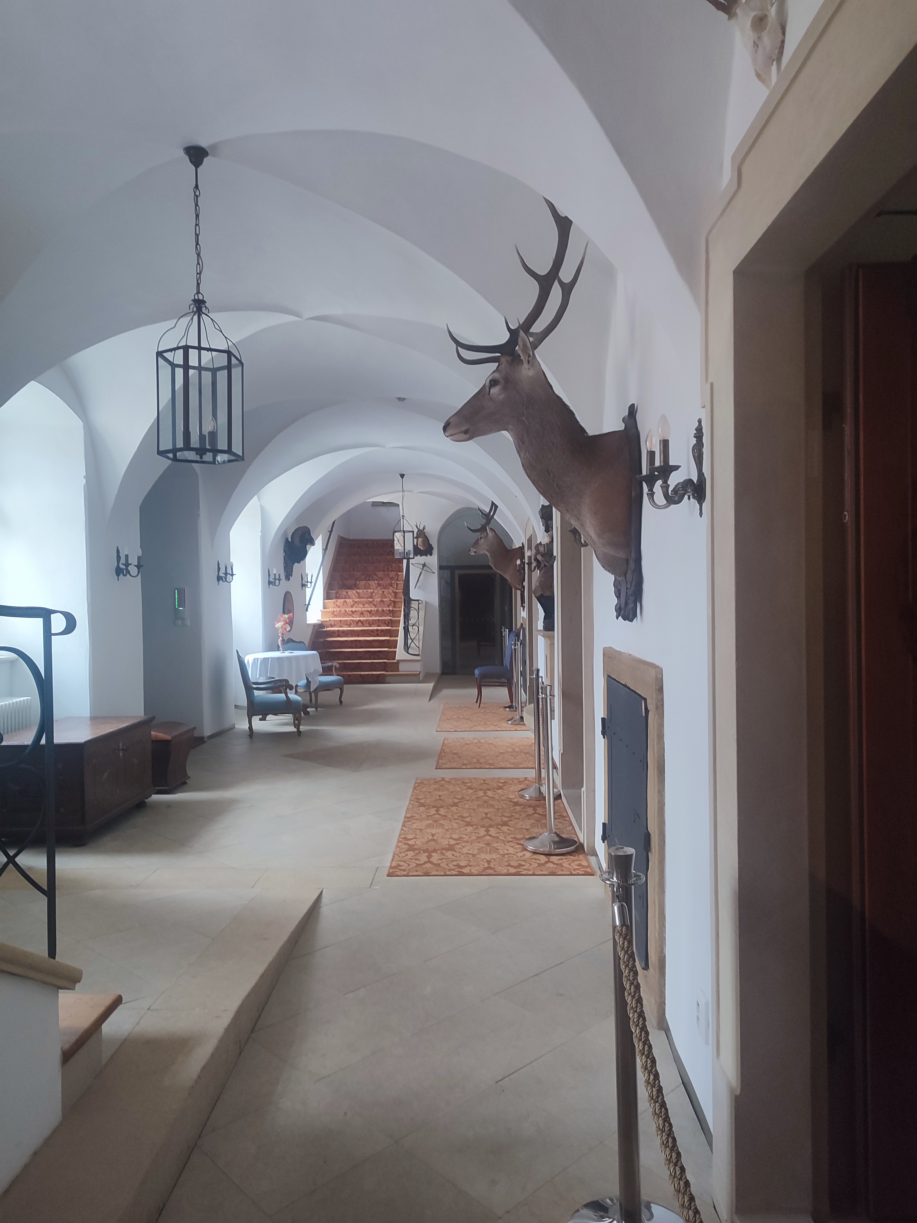 Restaurace Zámek Karlštejn foto 2