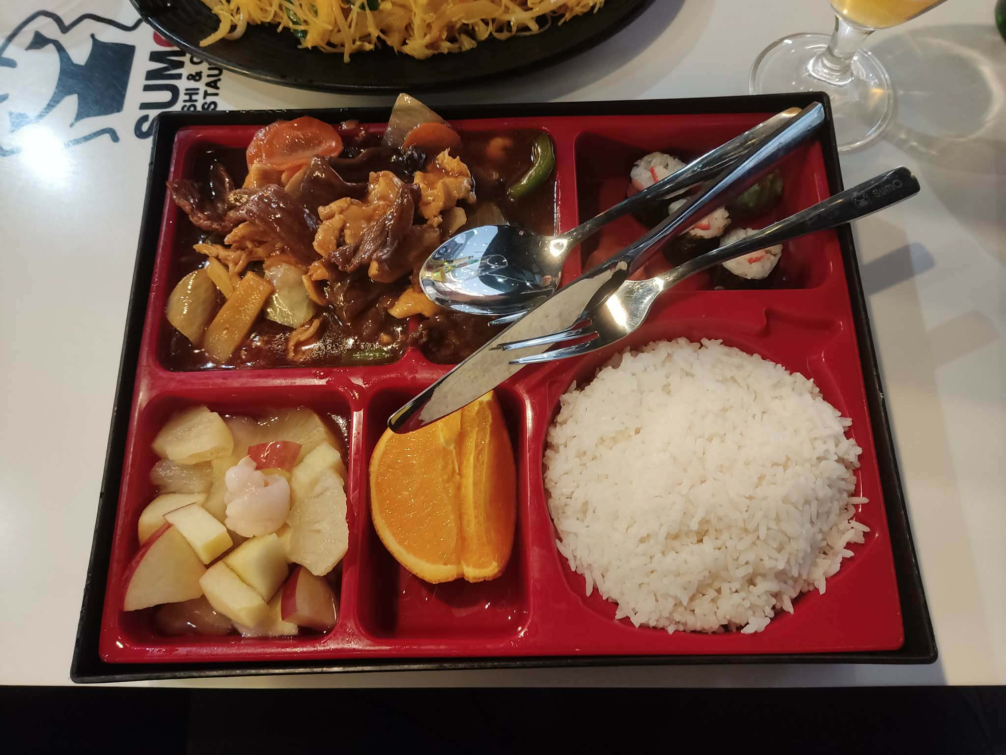 RUNNING SUSHI SUMO foto 6