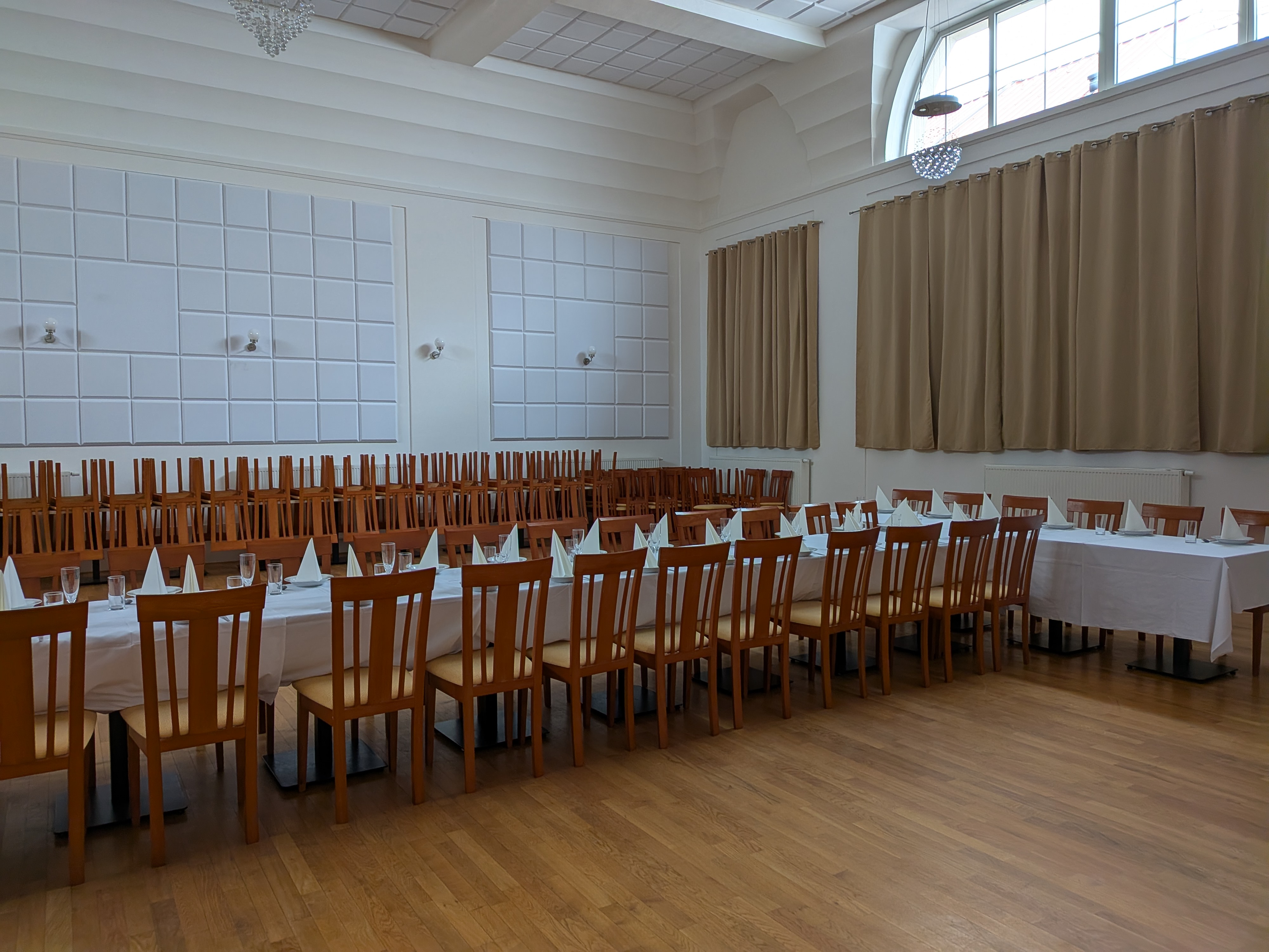 Restaurace EDEN foto 4