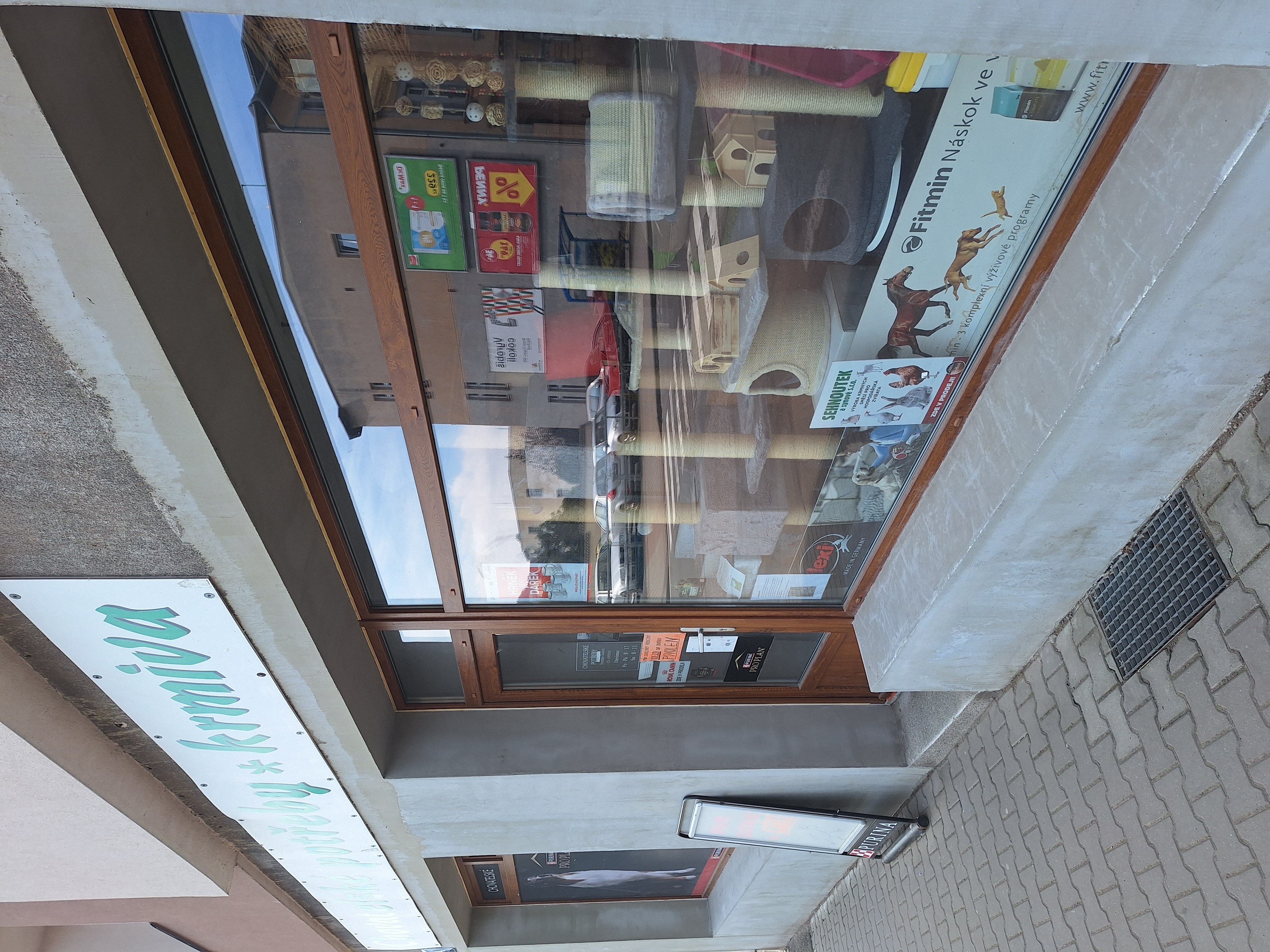 Chovatelské potřeby a krmiva Souček foto 2