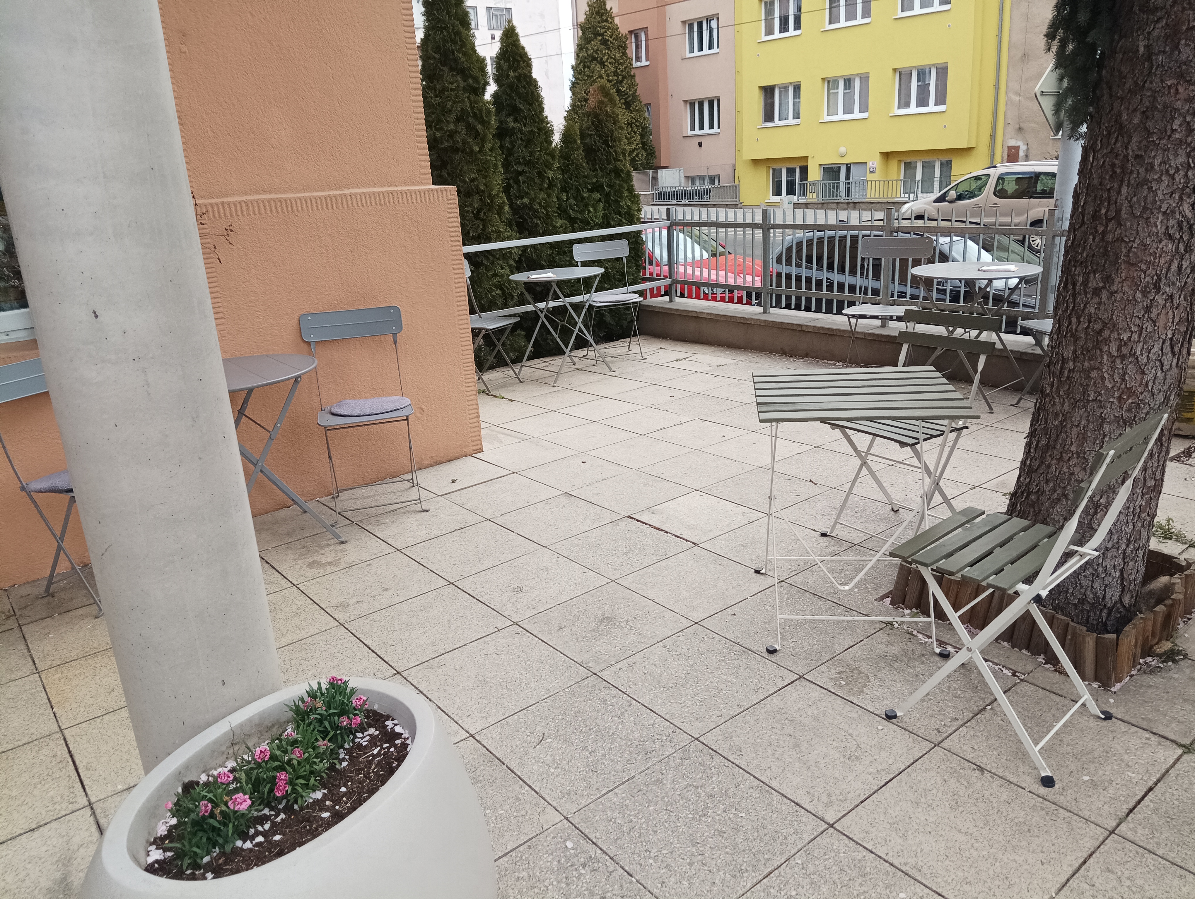 KRÁTKÝ KAFE foto 6