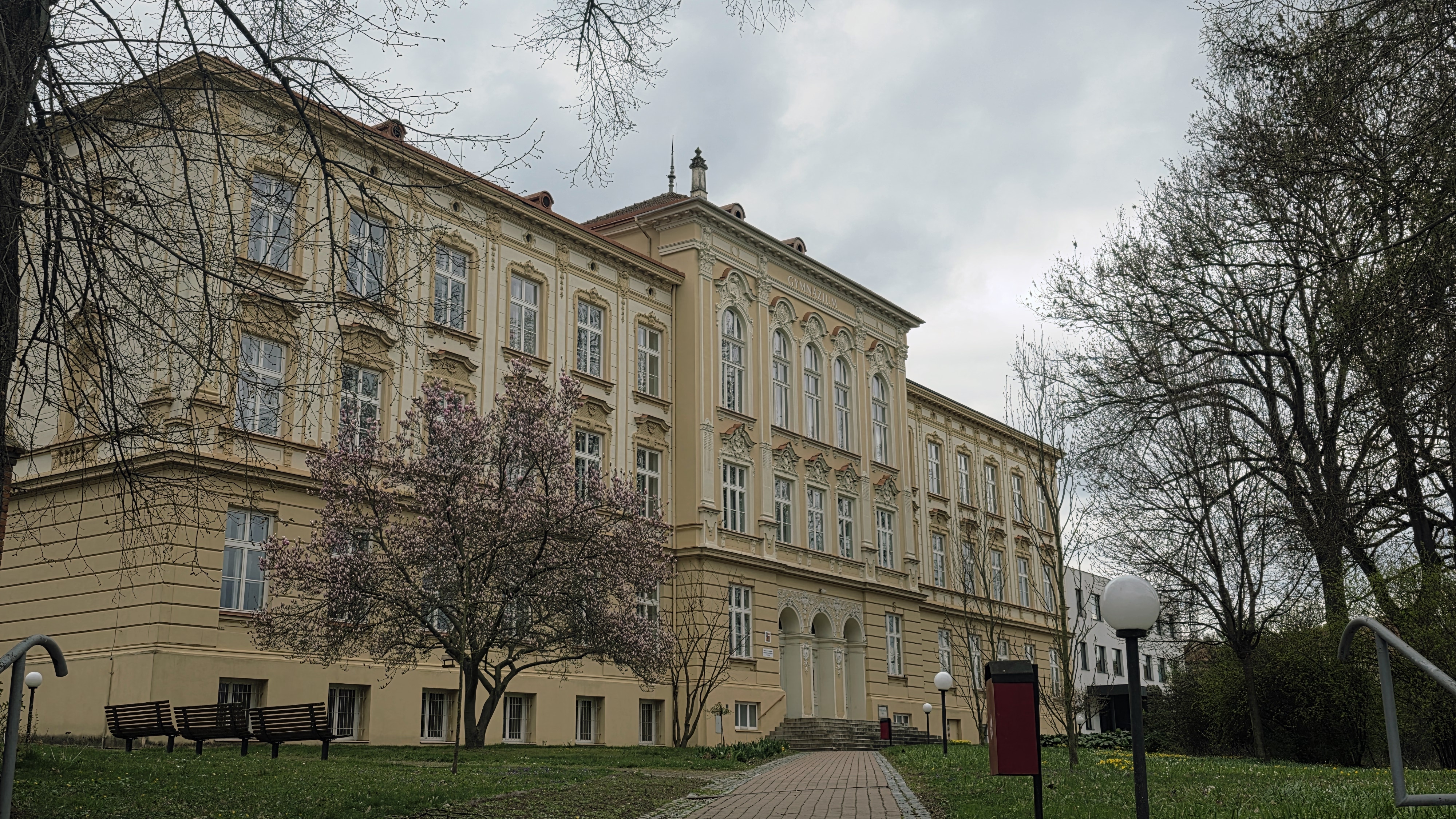 Gymnázium a Obchodní akademie Bučovice foto 5