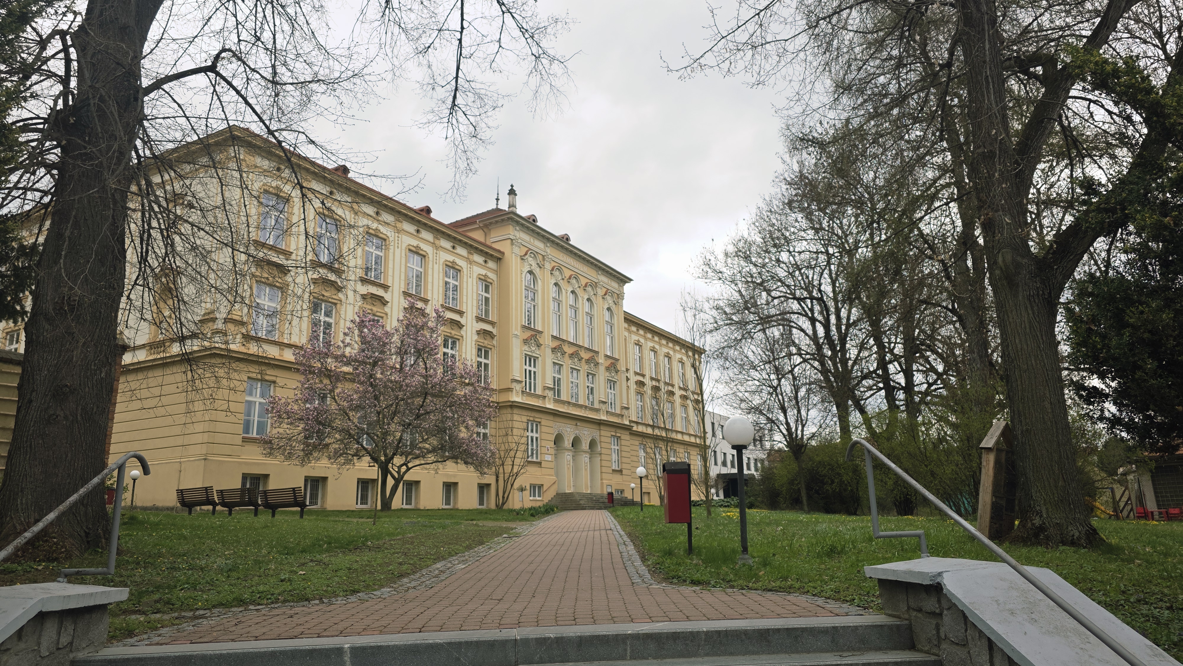 Gymnázium a Obchodní akademie Bučovice foto 6