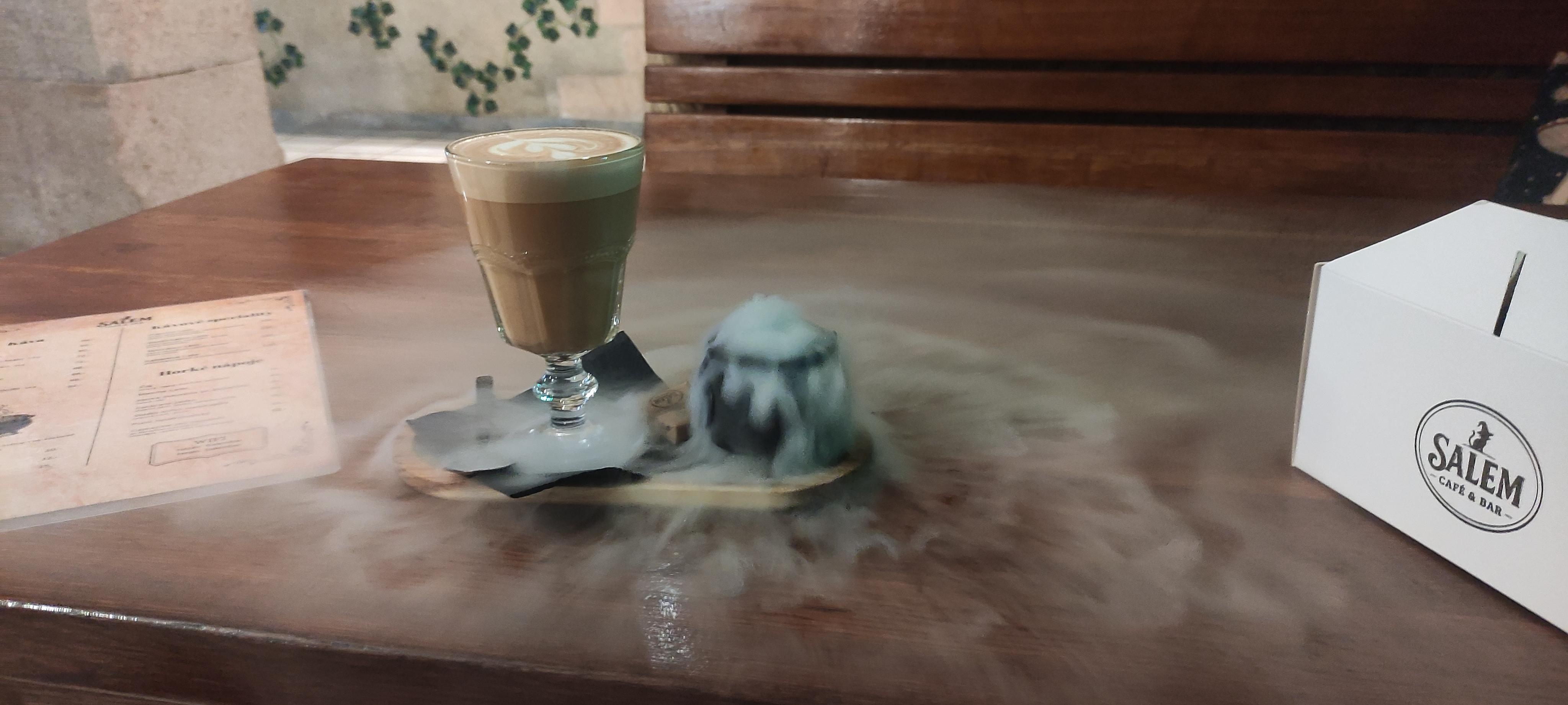 Salem Café & Bar foto 3
