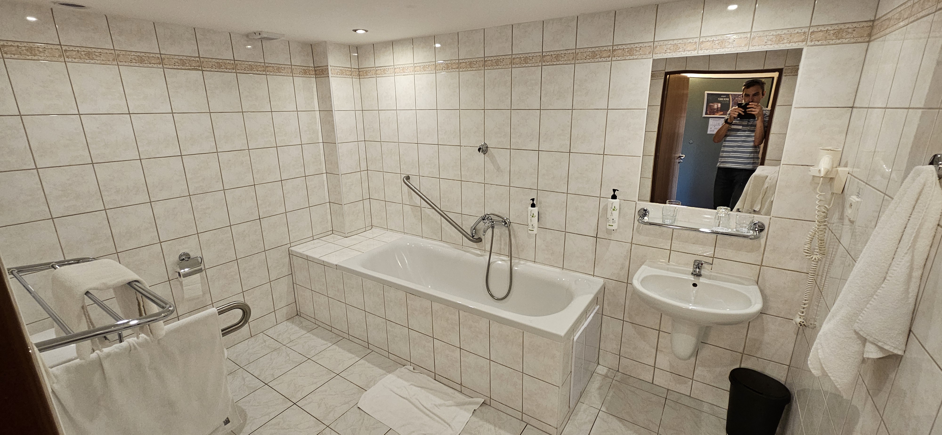 Hotel Globus foto 2
