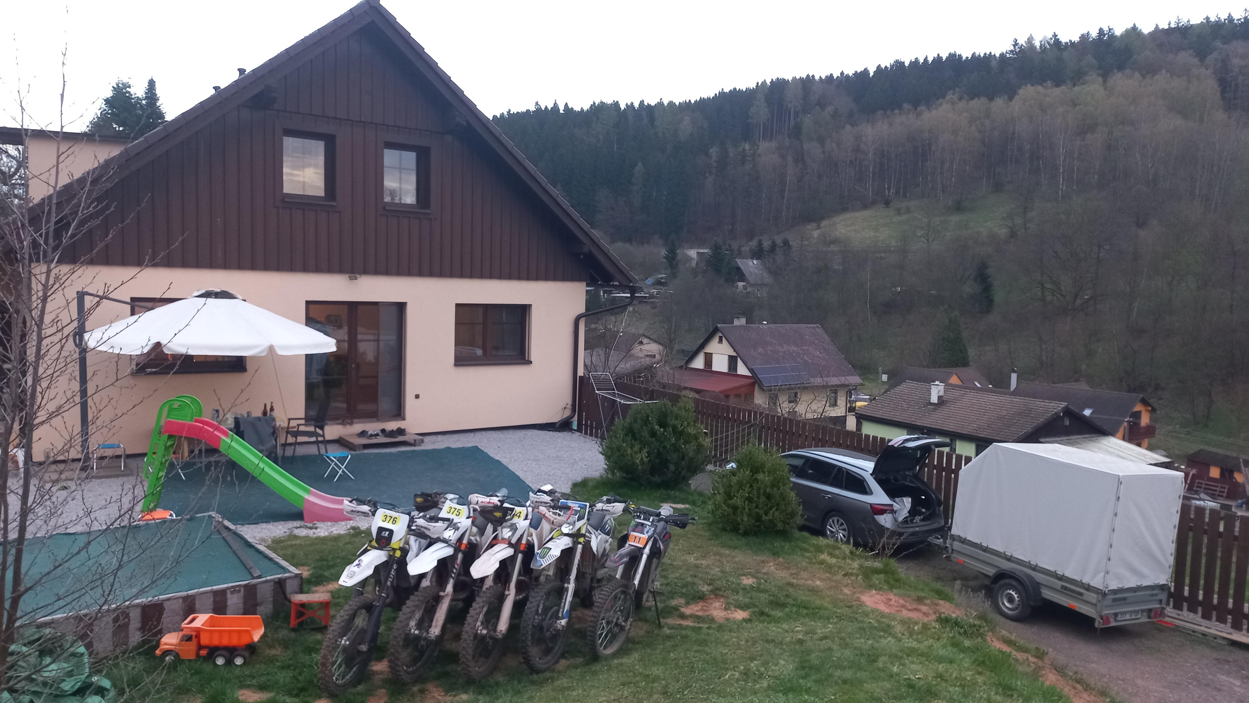 Bike & Enduro Penzion Petříkovice foto 2