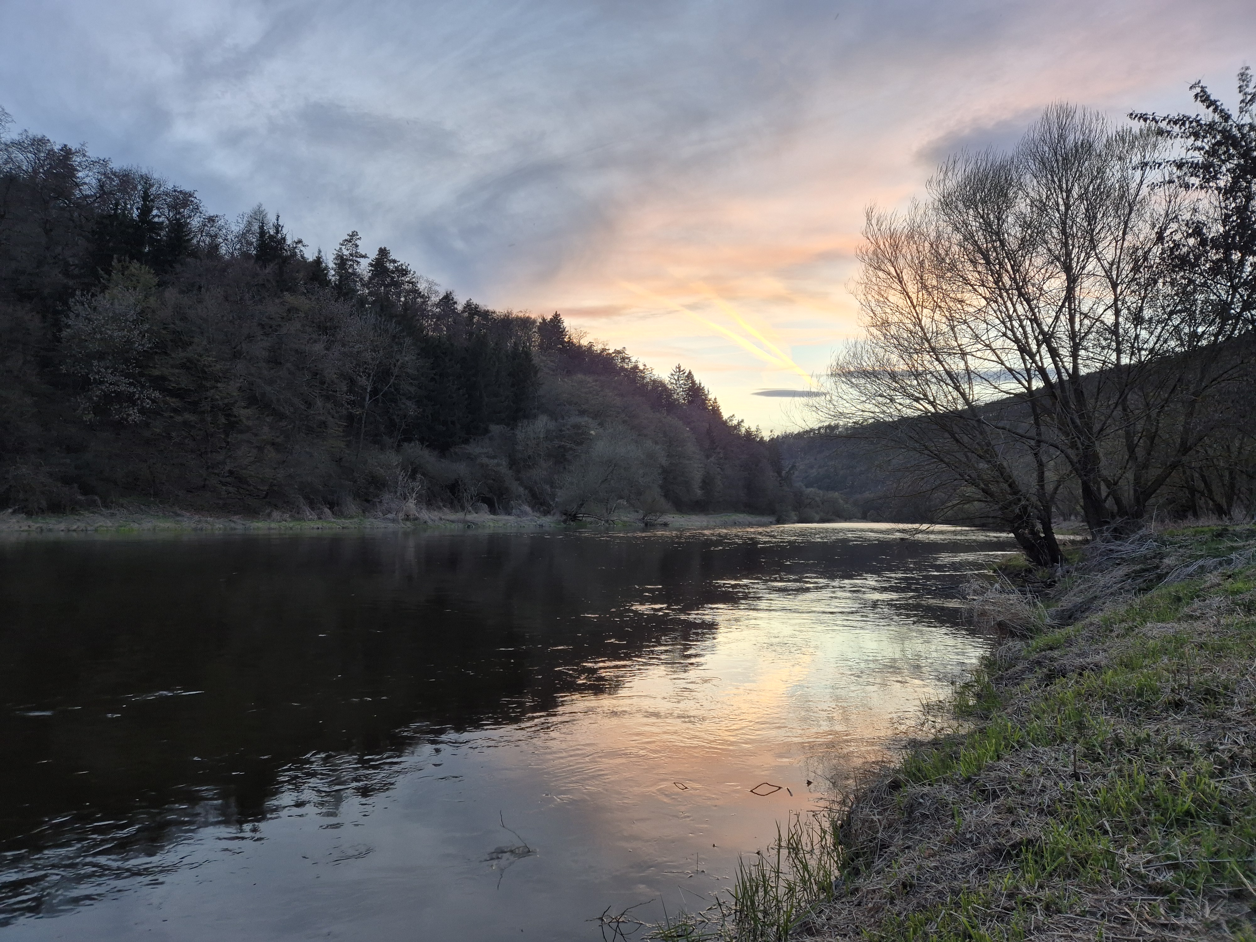 Nouzové tábořiště U Skryjského mostu foto 2