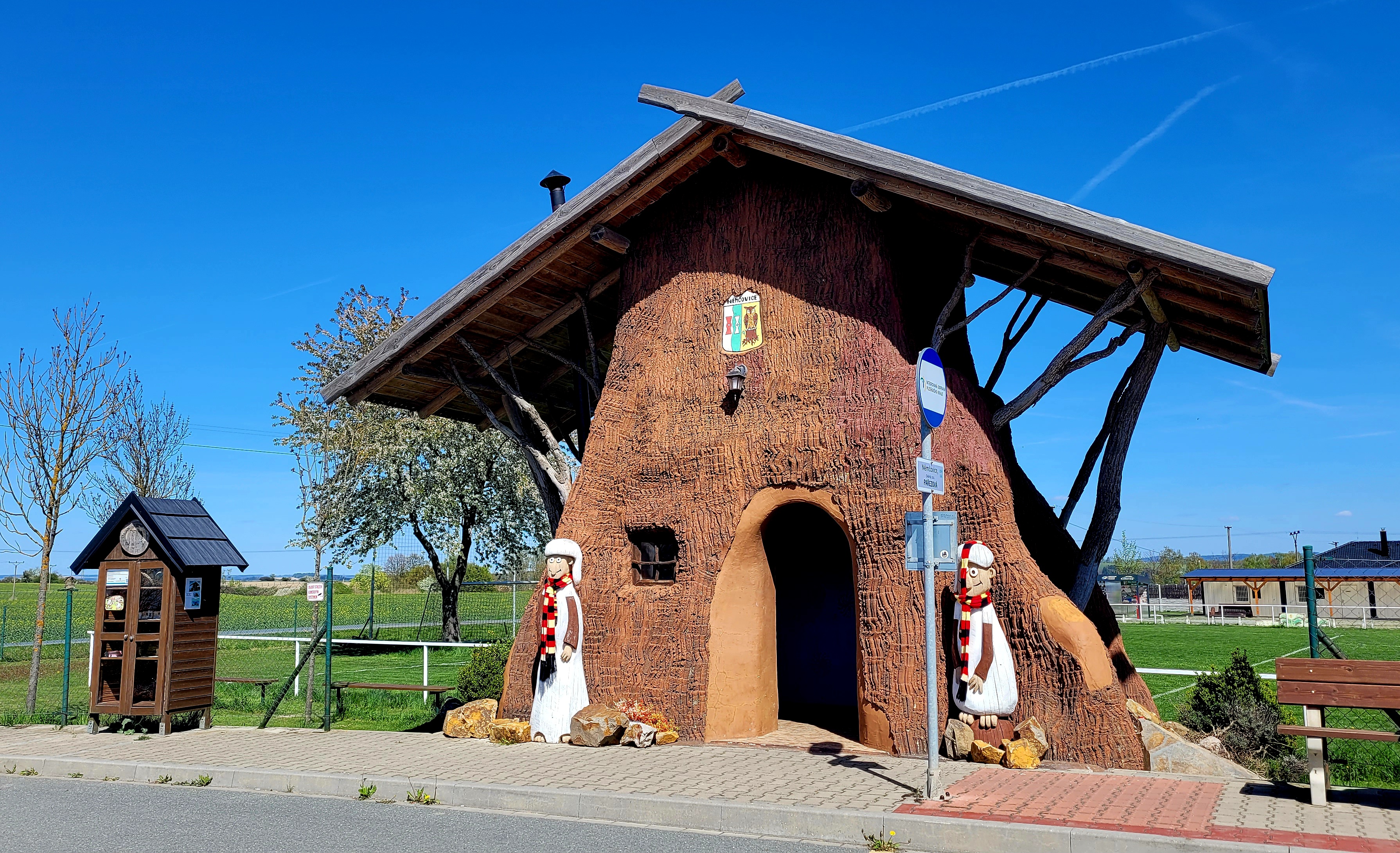 Němčovice - obecní úřad foto 2