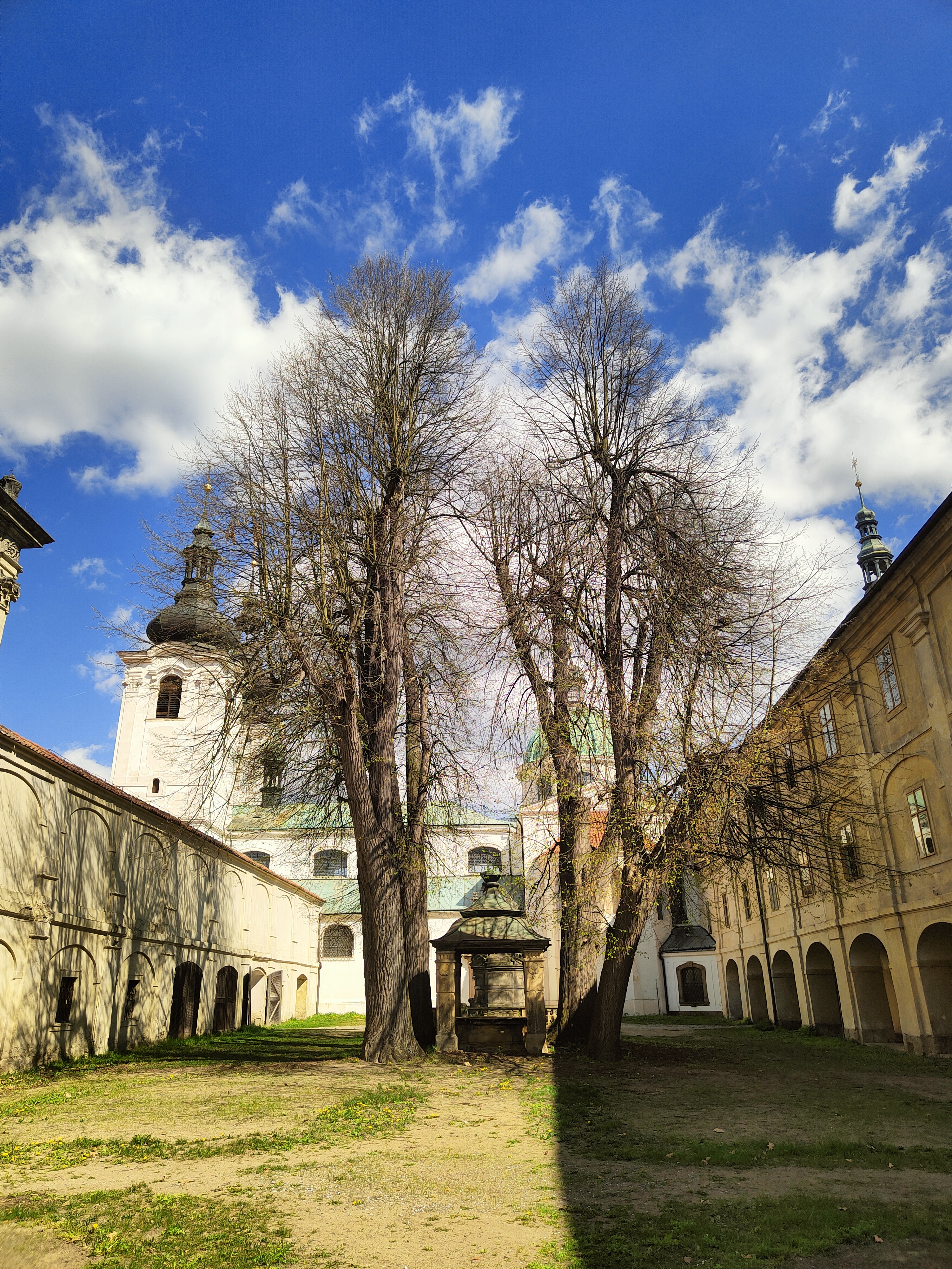 Státní zámek Doksany foto 6