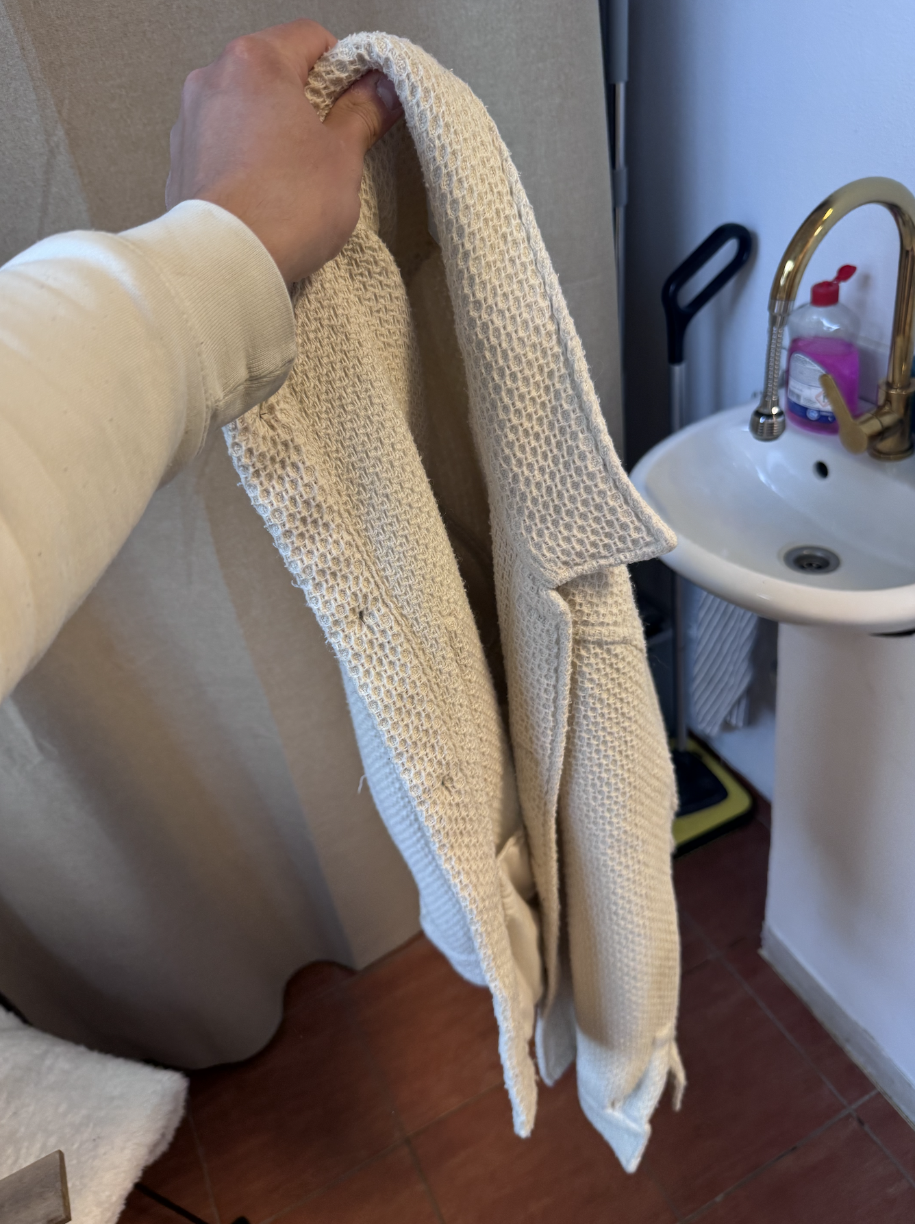 Opravna oděvů & šicí dílna, kožená galanterie foto 5