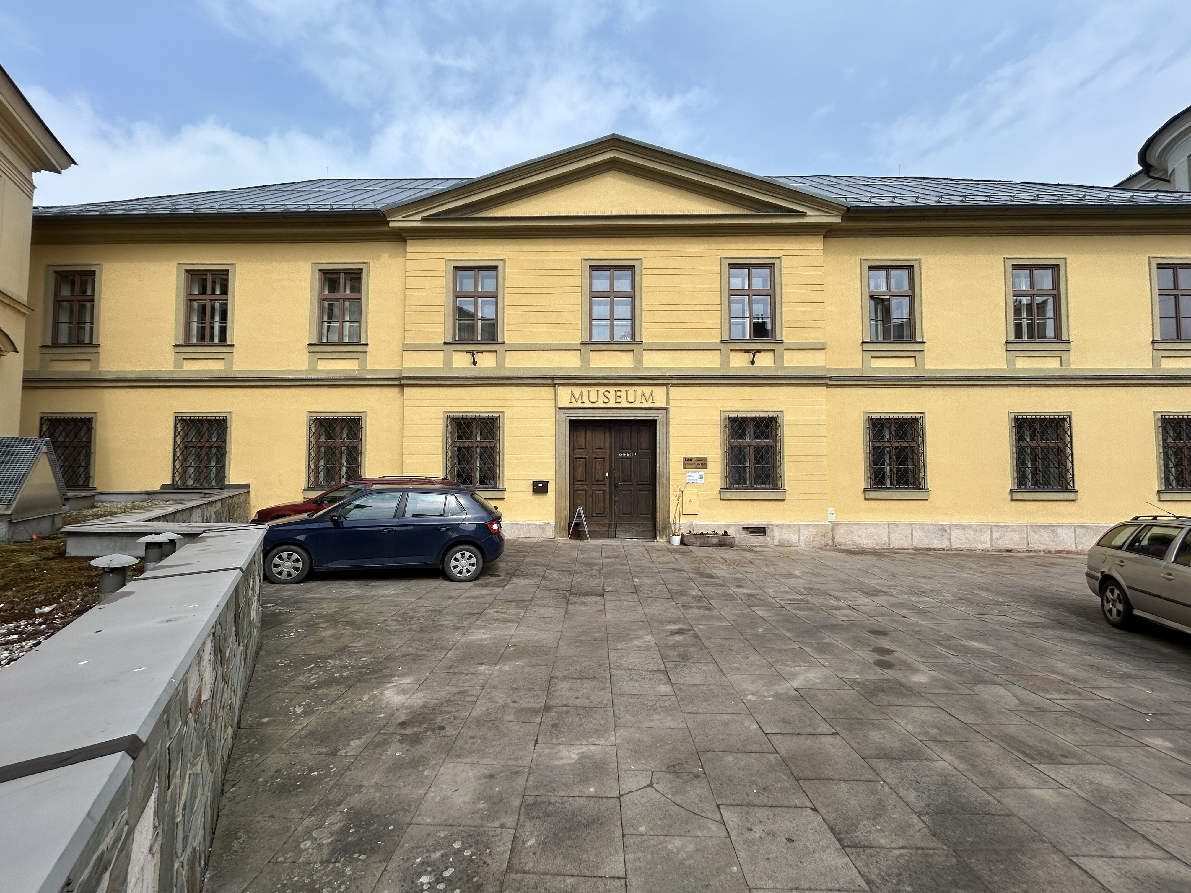 Regionální knihovna Muzea Podkrkonoší foto 5