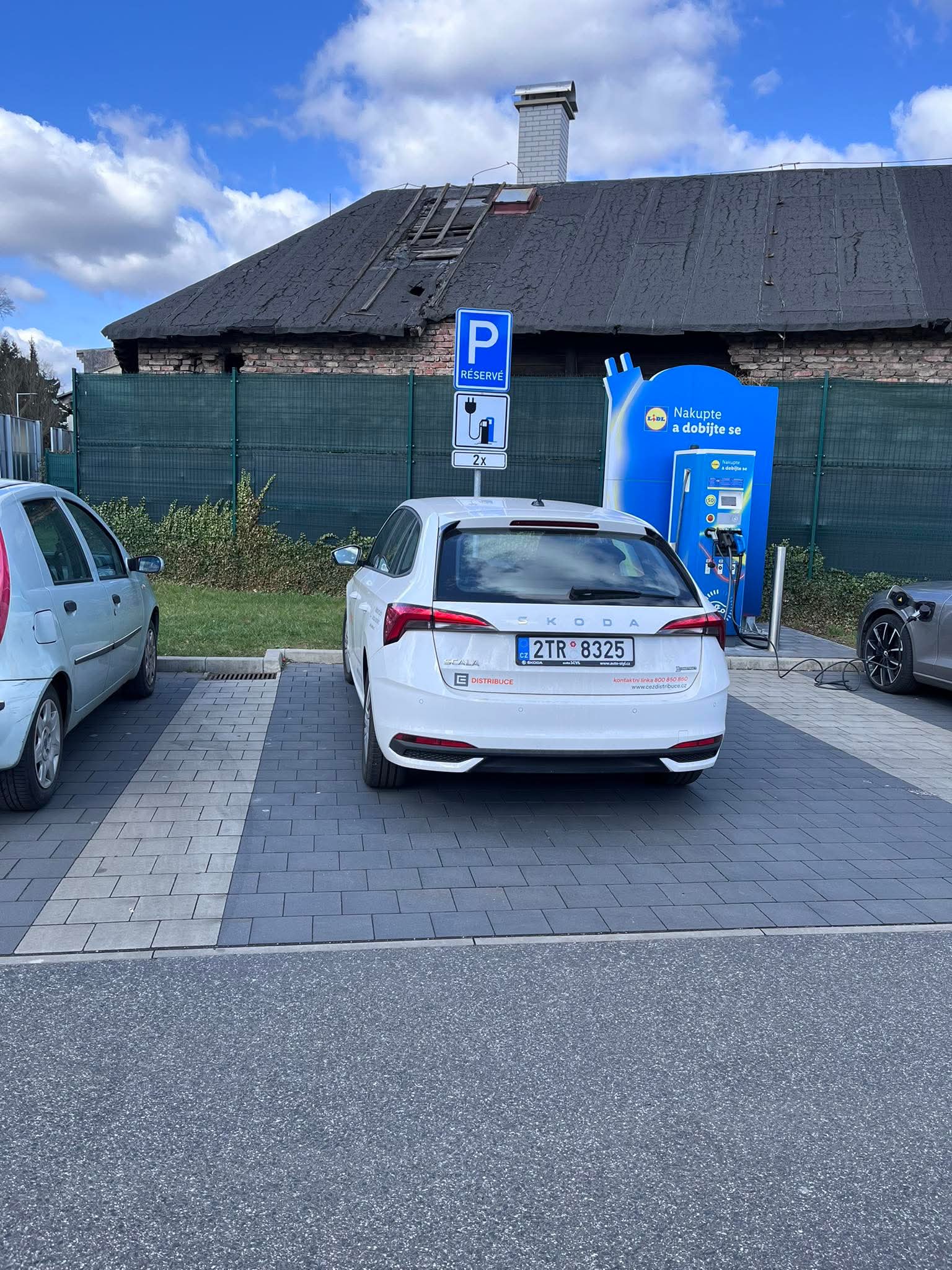 Nabíjecí stanice Lidl foto 3